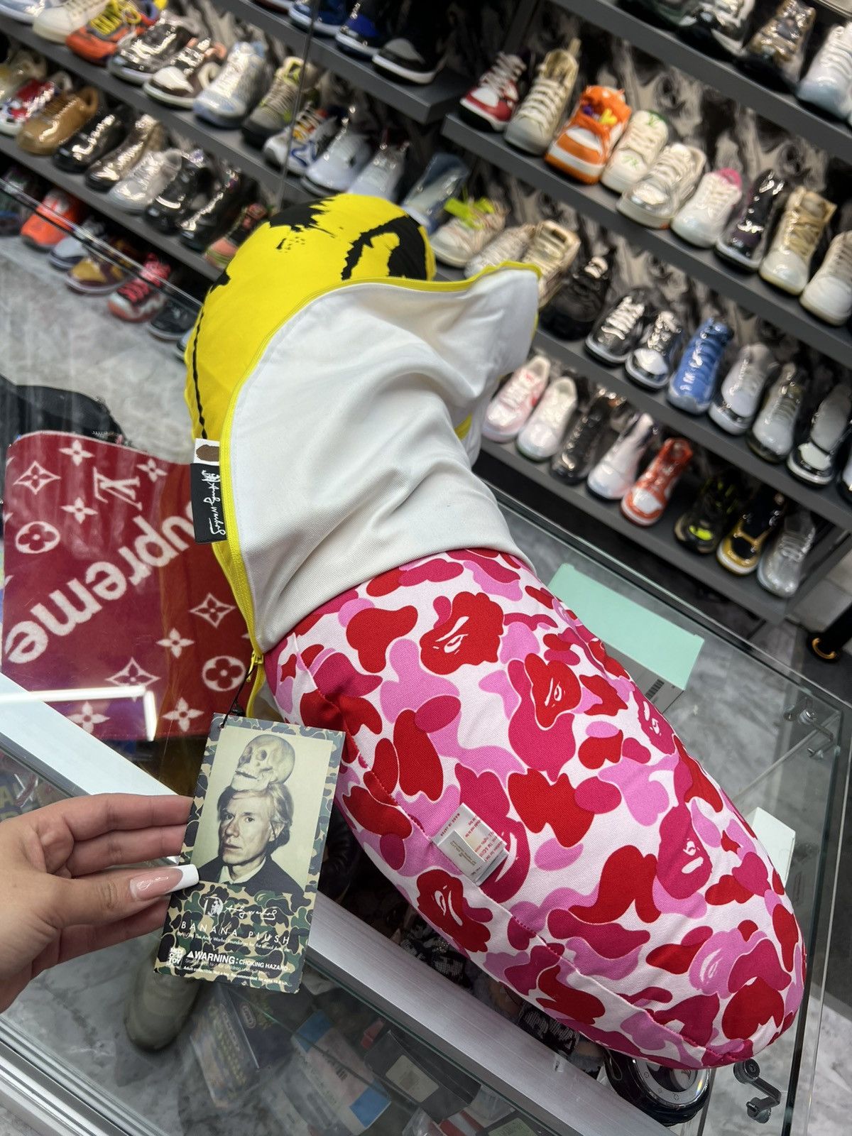 Bape BAPE x Medicom x Andy Warhol Banana Cushion Size ONE SIZE - 3 Thumbnail