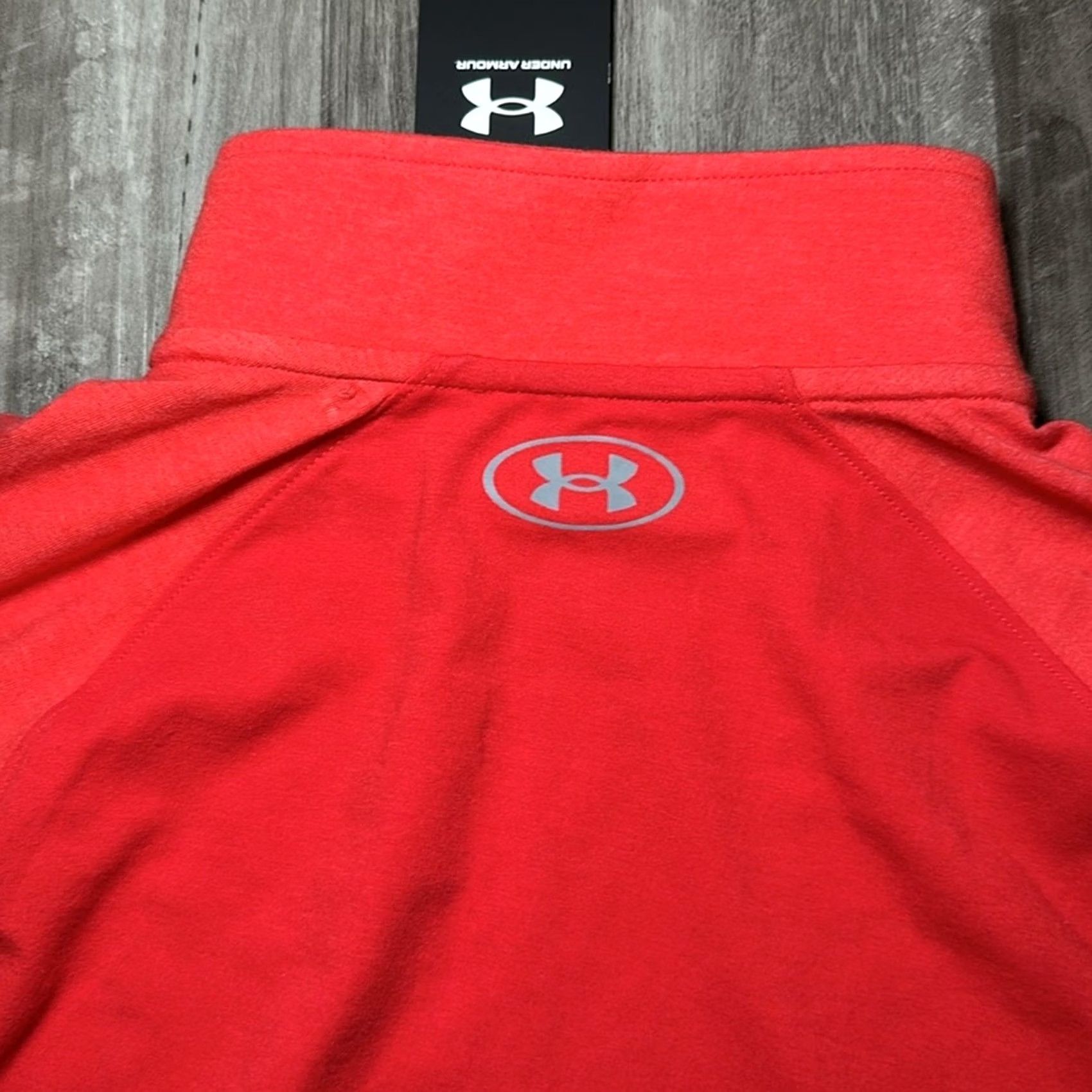 Under Armour Under Armour Cincinnati Bearcats College Vault Quarter Zip Pullover Sweatshirt - Men M Red Size US M / EU 48-50 / 2 - 5 Thumbnail
