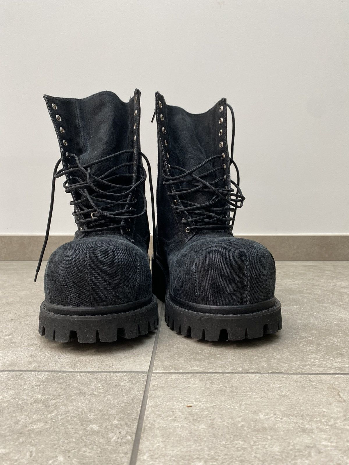 Balenciaga Balenciaga stomper boots Size US 10 / EU 43 - 2 Thumbnail