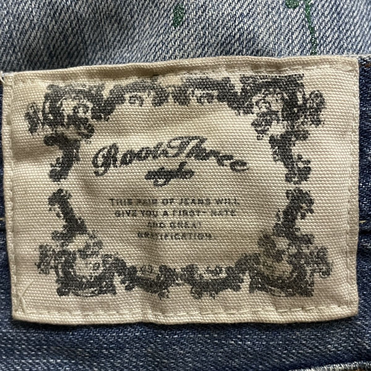 Le Grande Bleu (L.G.B.) Rare Vintage Japanese Brand Root Three Flared Jeans 1990s Size US 32 / EU 48 - 9 Thumbnail