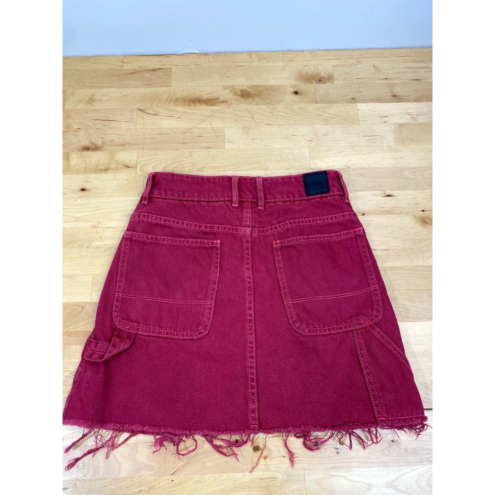 RVCA RVCA Womens Red Skirt Size 42" / US 20 - 7 Thumbnail