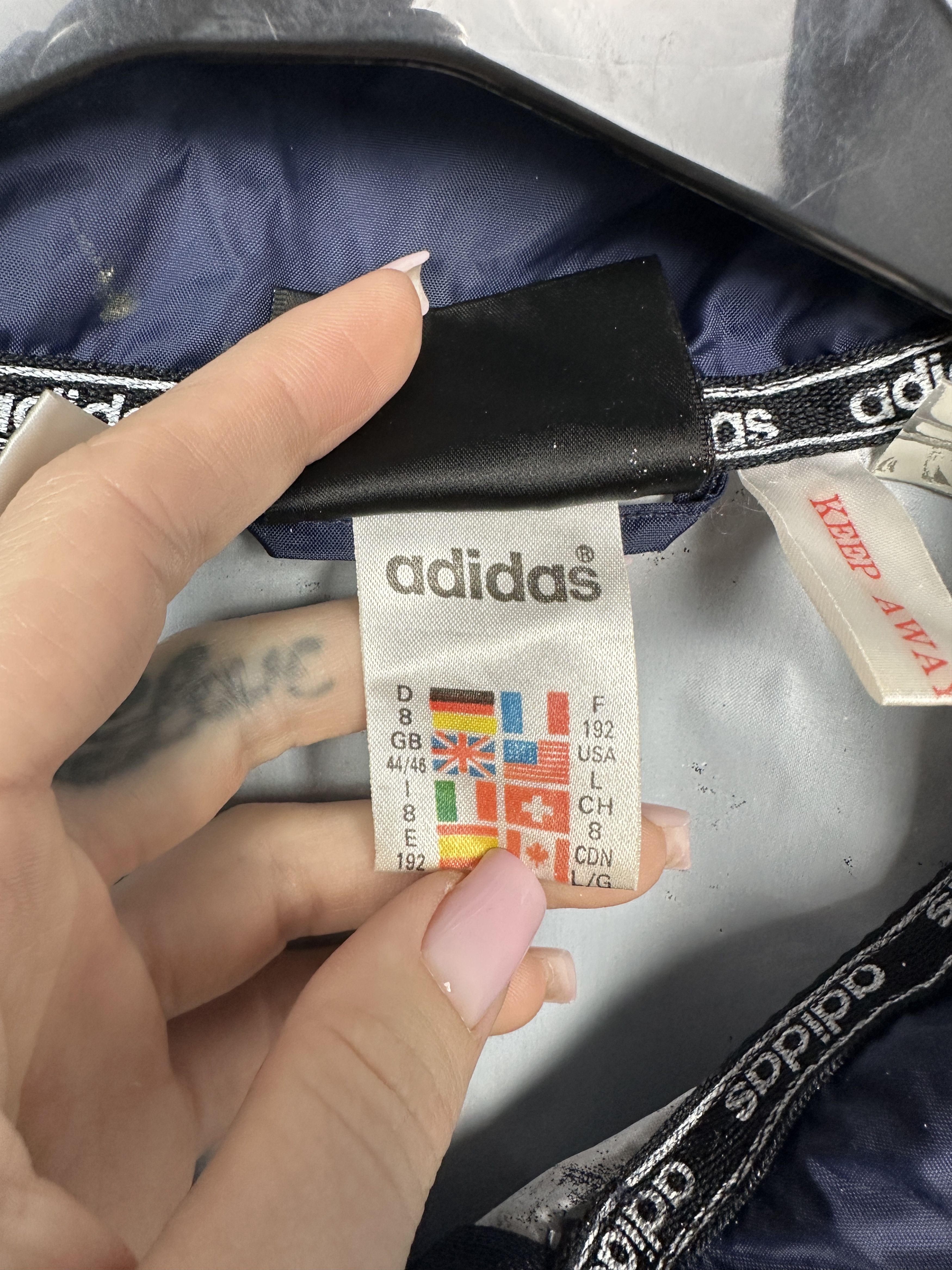 Adidas Adidas Vintage Mens Nylon Windbreaker Jacket Size US XL / EU 56 / 4 - 5 Thumbnail