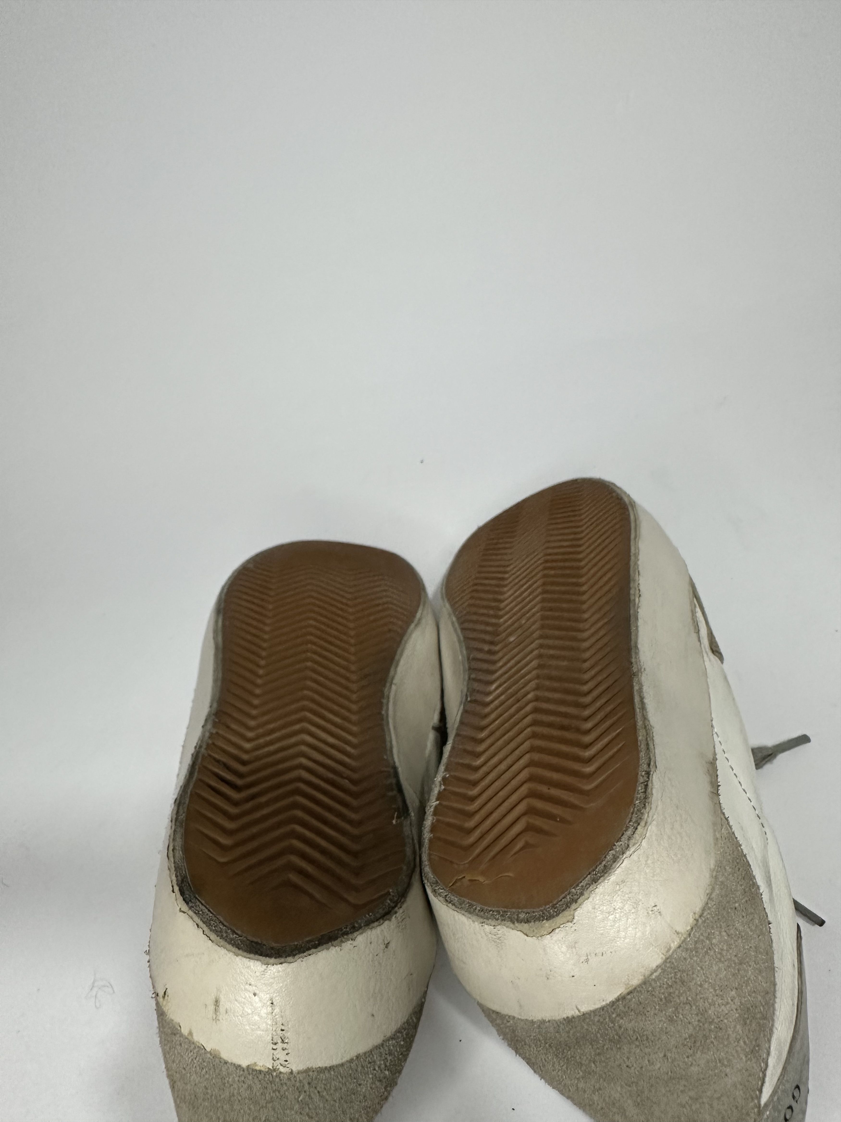 Golden Goose Golden Goose Superstar White Leather Silver Heel Tab Sneaker Size US 7 / EU 40 - 8 Thumbnail