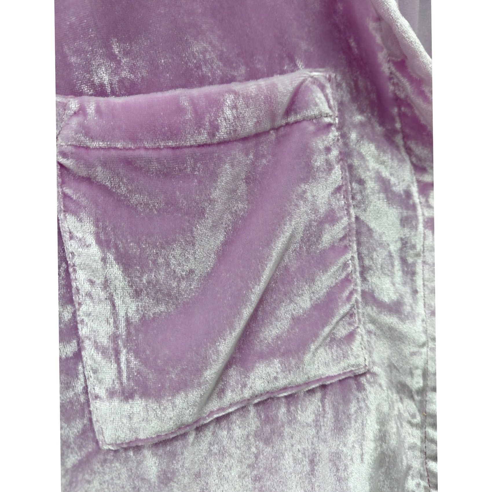 Vintage VINTAGE Pilcro Pink Crushed Velvet Button Down Shirt Long Sleeve Size 2 Size XS / US 0-2 / IT 36-38 - 3 Thumbnail