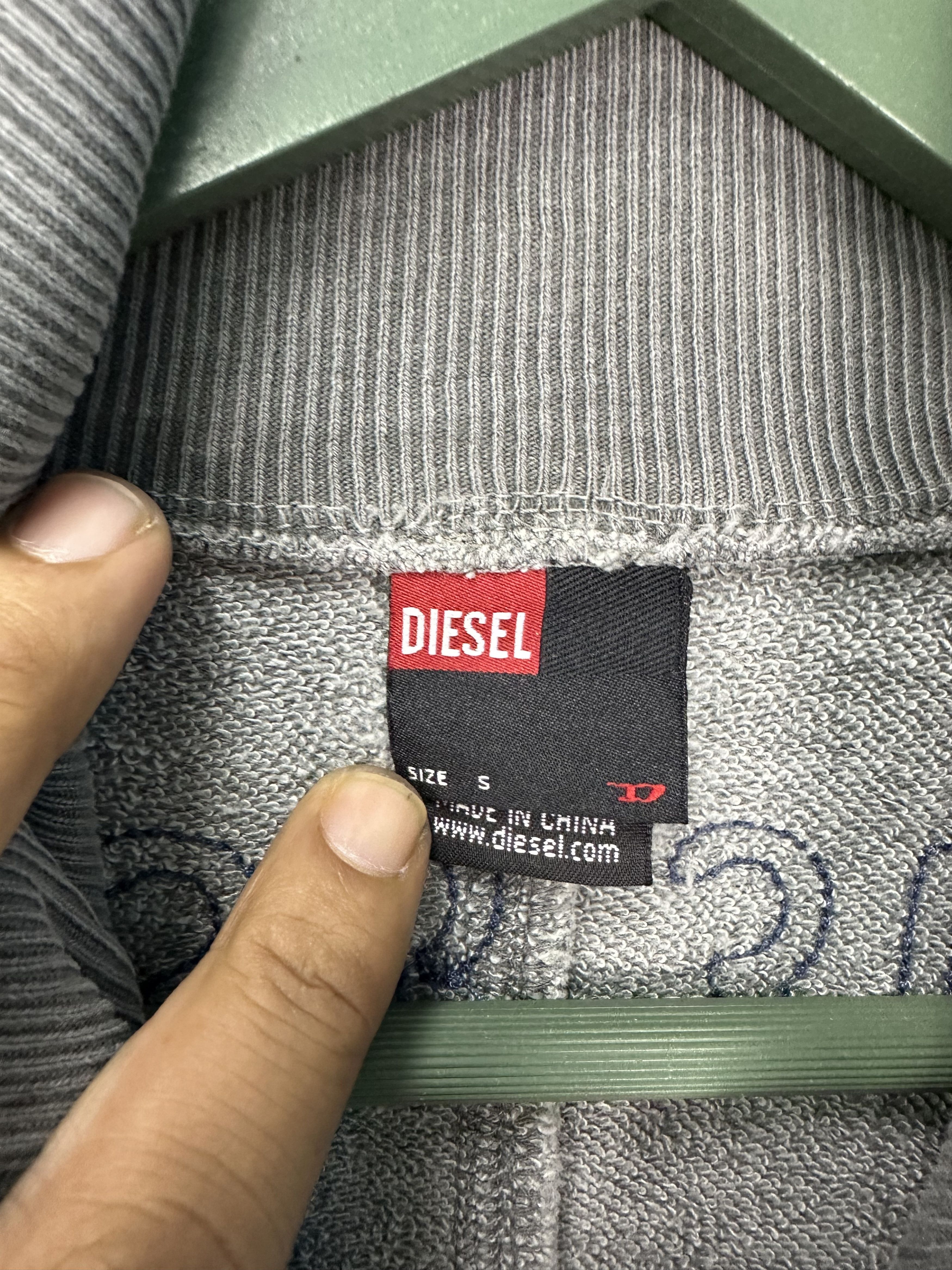 Diesel Vintage Diesel Zipper Jacket Z478 Size S / US 4 / IT 40 - 10 Thumbnail
