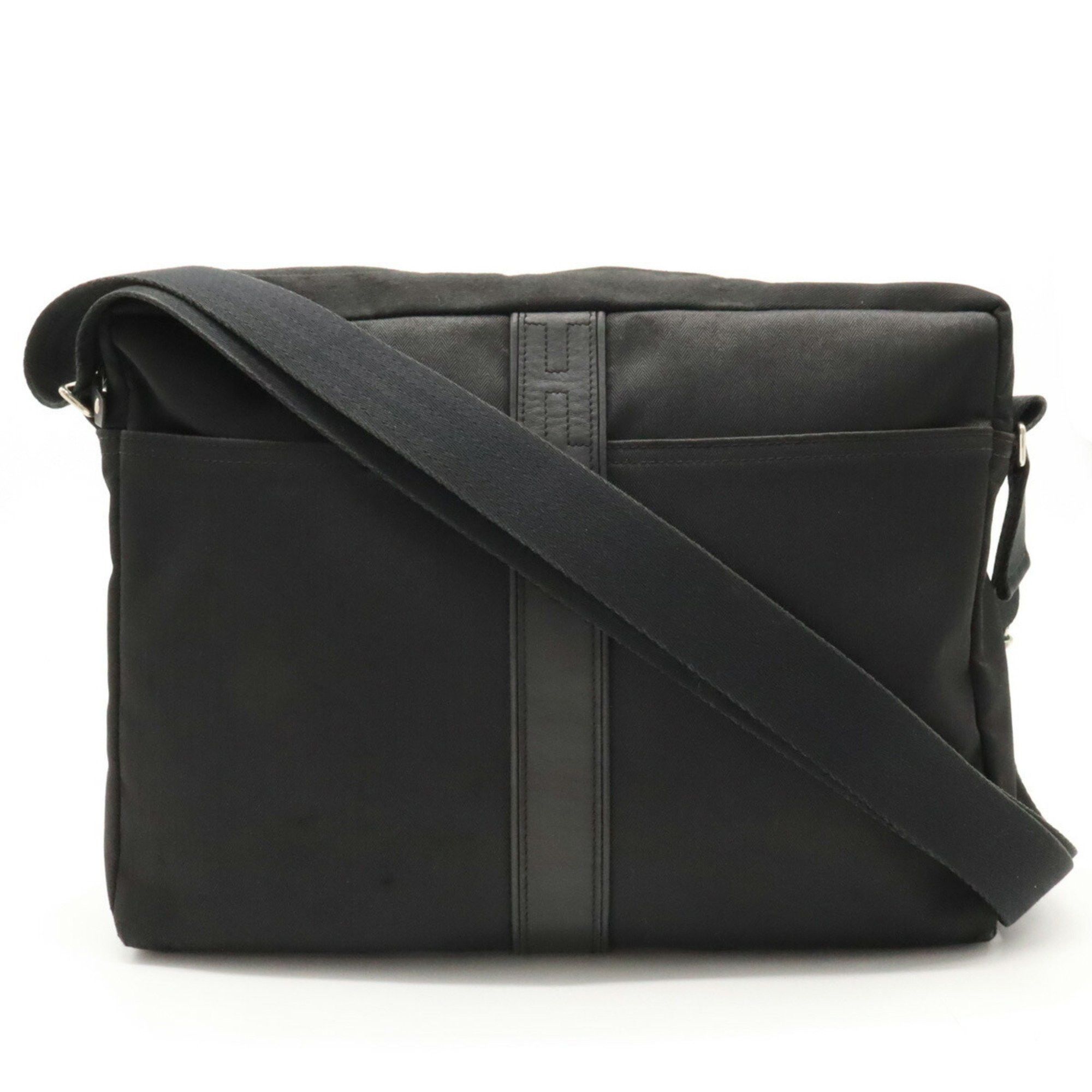 image of Hermes Acapulco Basas Mm Shoulder Bag Toile Chevron Leather Black, Women's