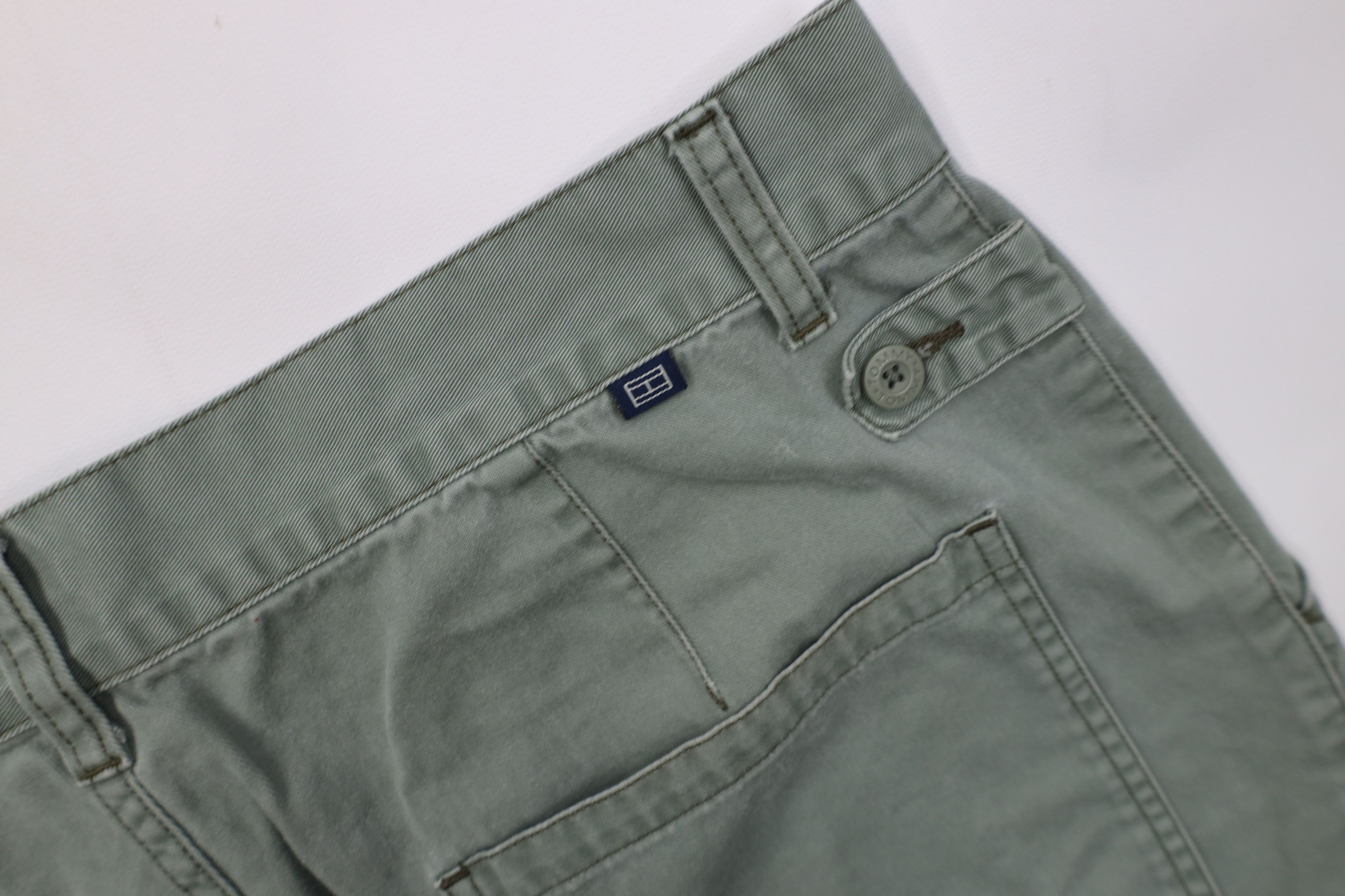 Tommy Hilfiger Vintage 90s Tommy Hilfiger Surplus Military Shorts Green Size US 36 / EU 52 - 13 Thumbnail