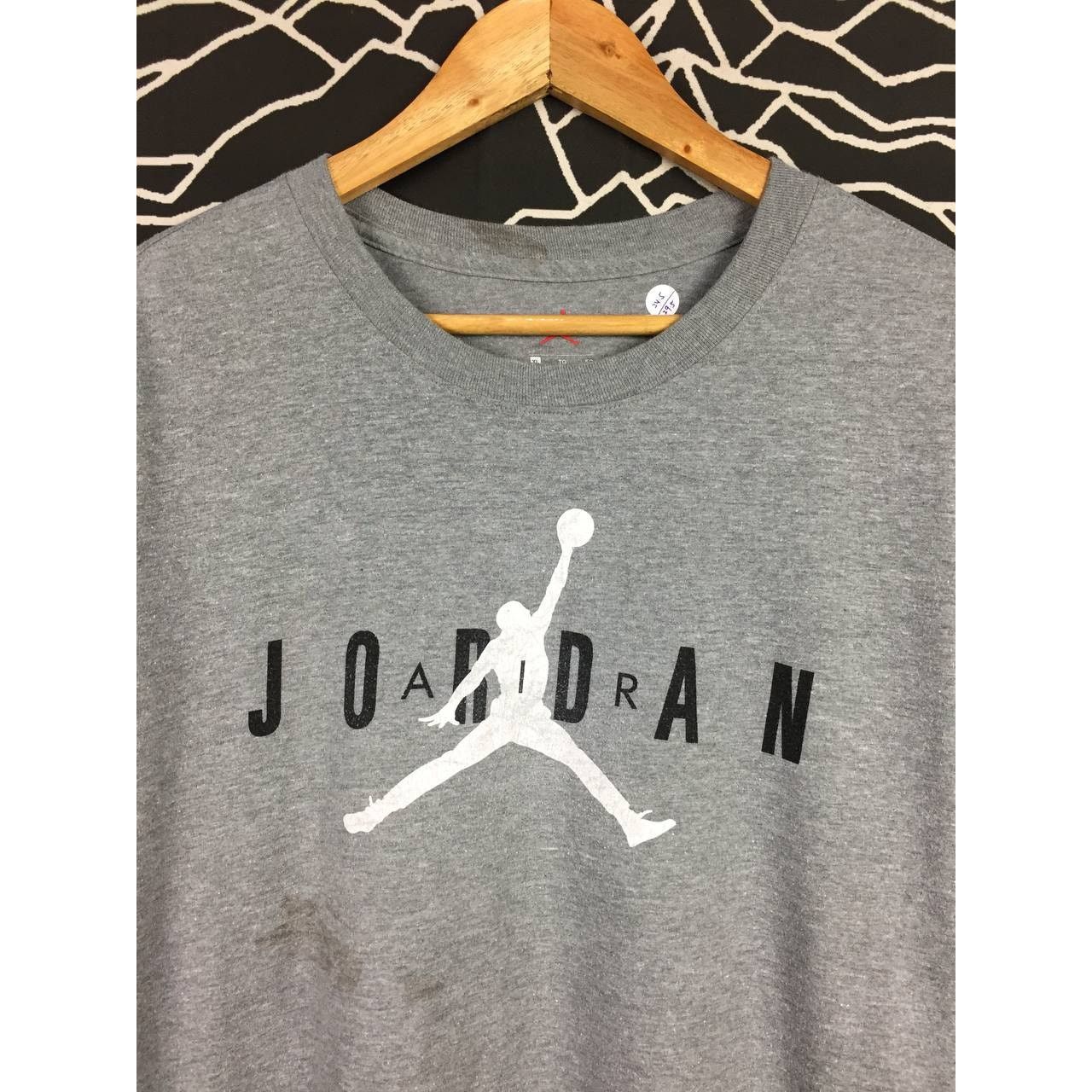 Jordan Brand × Nike Nike Air Jordan Wordmark Jumpman Logo Tee Size XL Size US XL / EU 56 / 4 - 3 Thumbnail