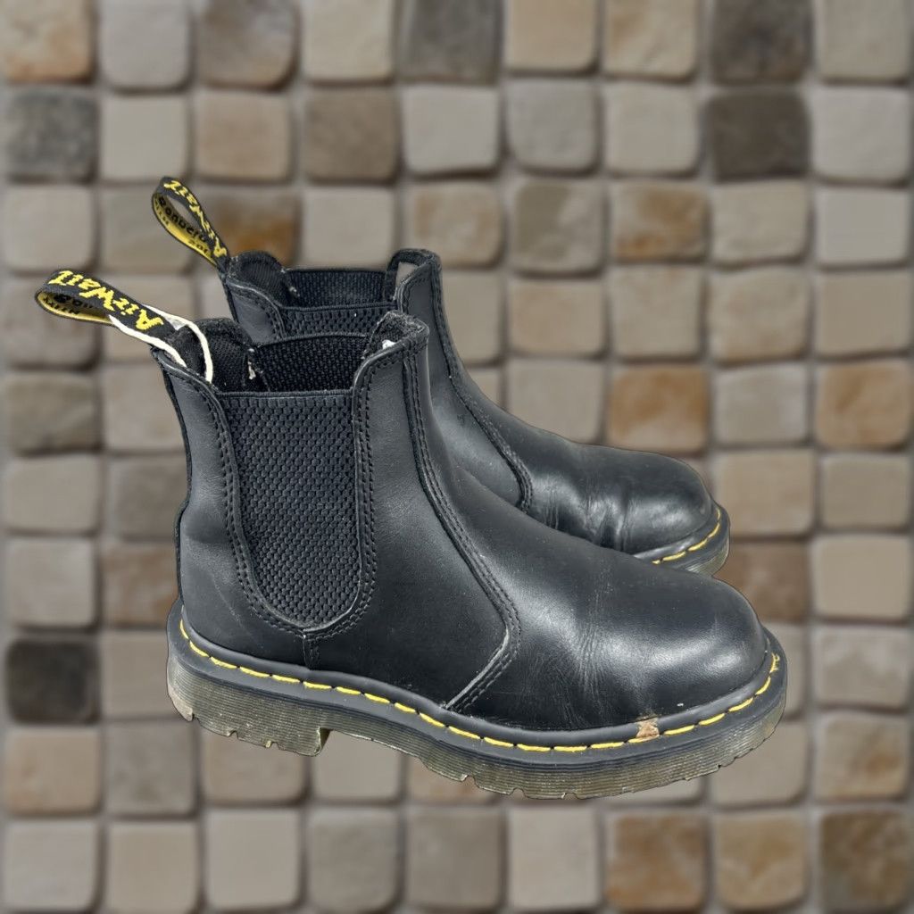 VINTAGE Dr Martens Chelsea Boots Women Size Leather Slip