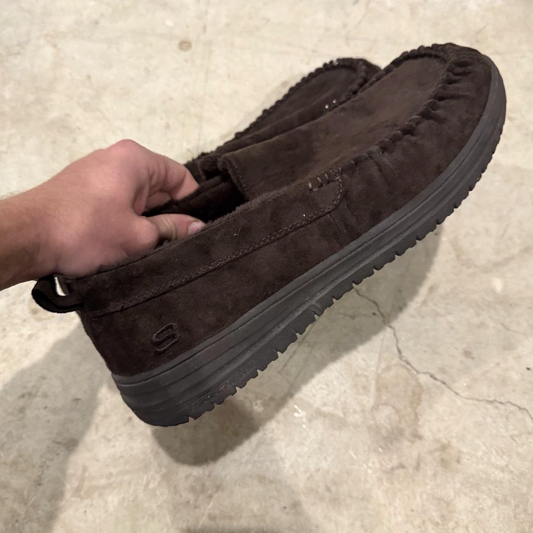 SKECHERS Skechers Slippers Mens Murette Ghetti Moccasin Brown Size 13 US 13 Faux Suede Textile Lining Faux Fur Mens Size ONE SIZE - 3 Thumbnail