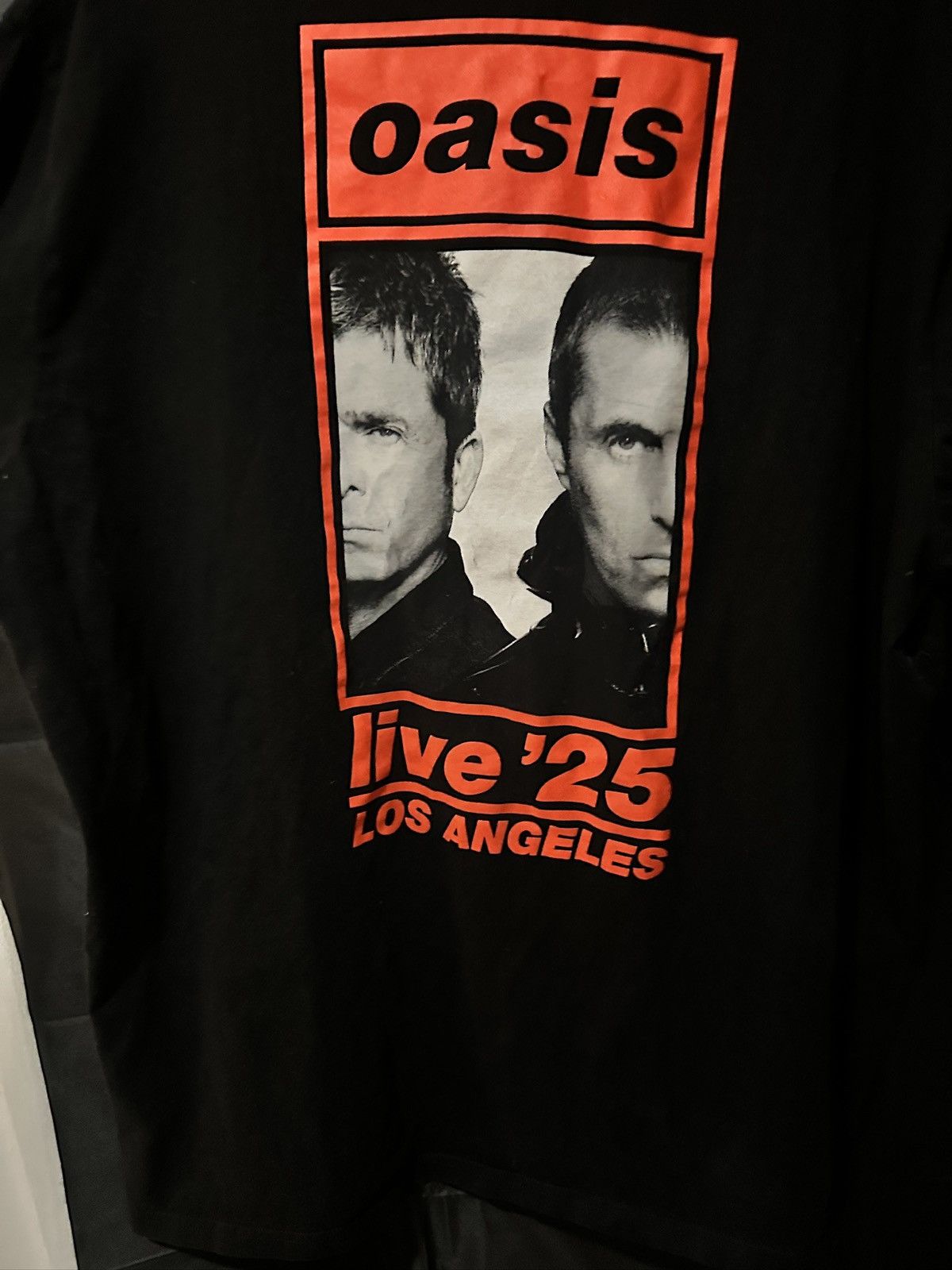 Other OASIS 2025 ROSE BOWL OFFICIAL TEE Size US XXL / EU 58 / 5 - 3 Thumbnail