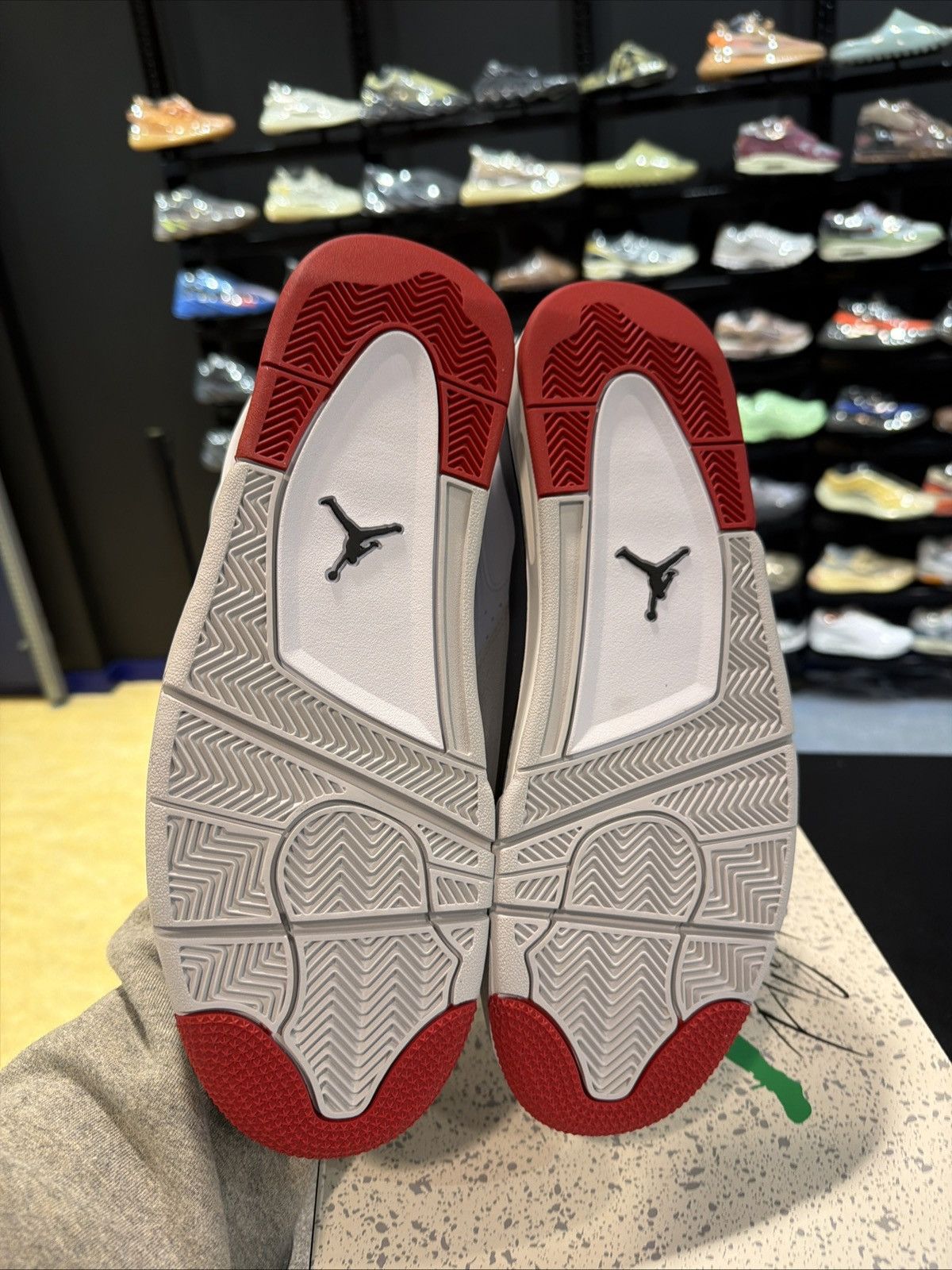 Jordan Brand Nike Men's Air Jordan 4 RM Size 13 White Fire Red Brand New Size US 13 / EU 46 - 10 Thumbnail