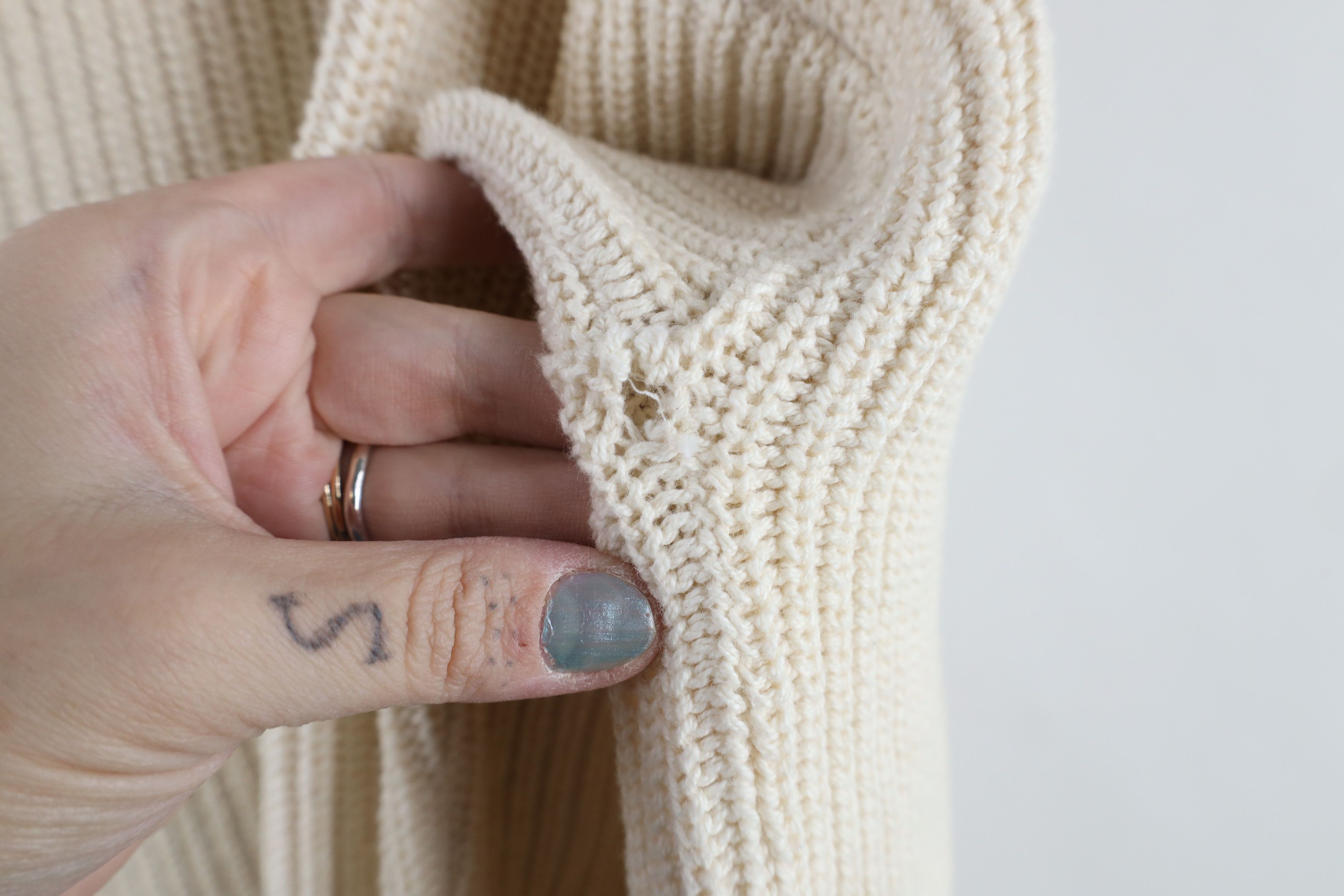 Vintage Vintage 90s Streetwear Monogram Cotton Ribbed Knit Sweater Size US XL / EU 56 / 4 - 7 Thumbnail