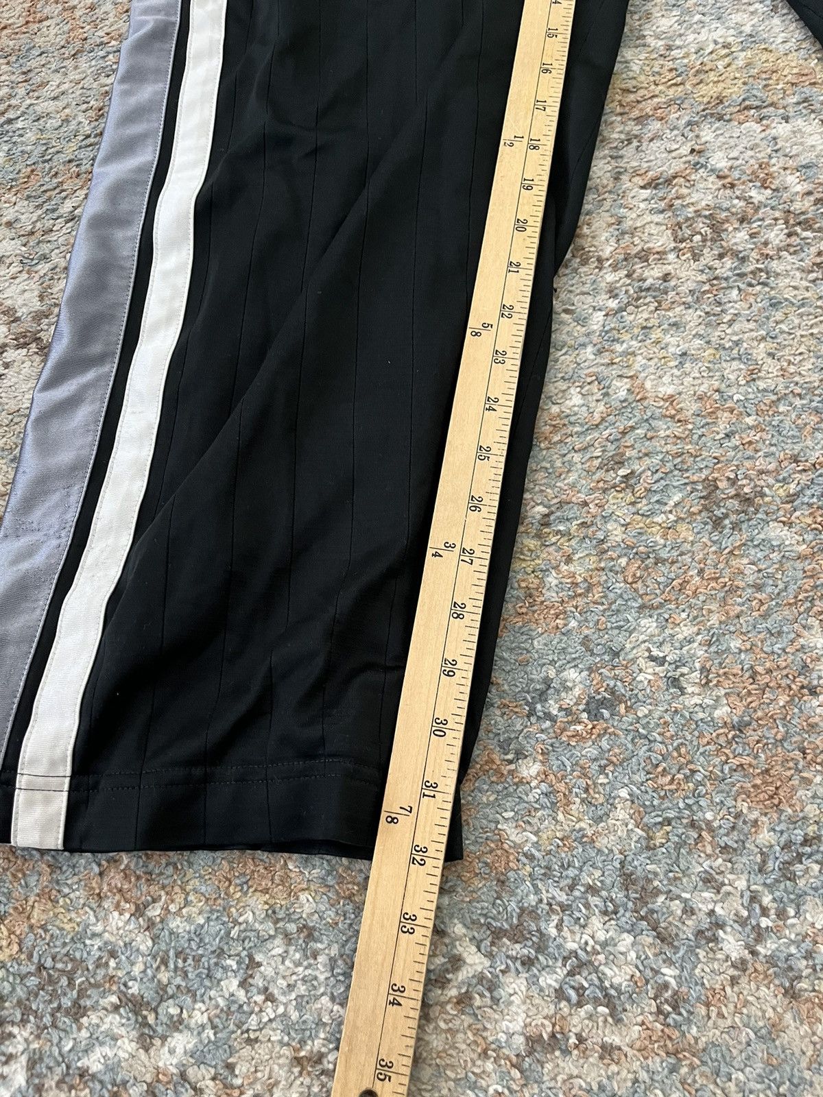 Nike × Vintage VTG Nike Sweatpants 2XL Stripe Black white Y2K Size US 36 / EU 52 - 8 Thumbnail