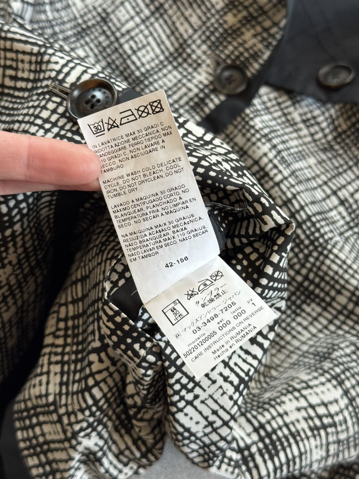 Weekend Max Mara Weekend Max Mara reversible light jacket button up coat Size XL / US 12-14 / IT 48-50 - 5 Thumbnail