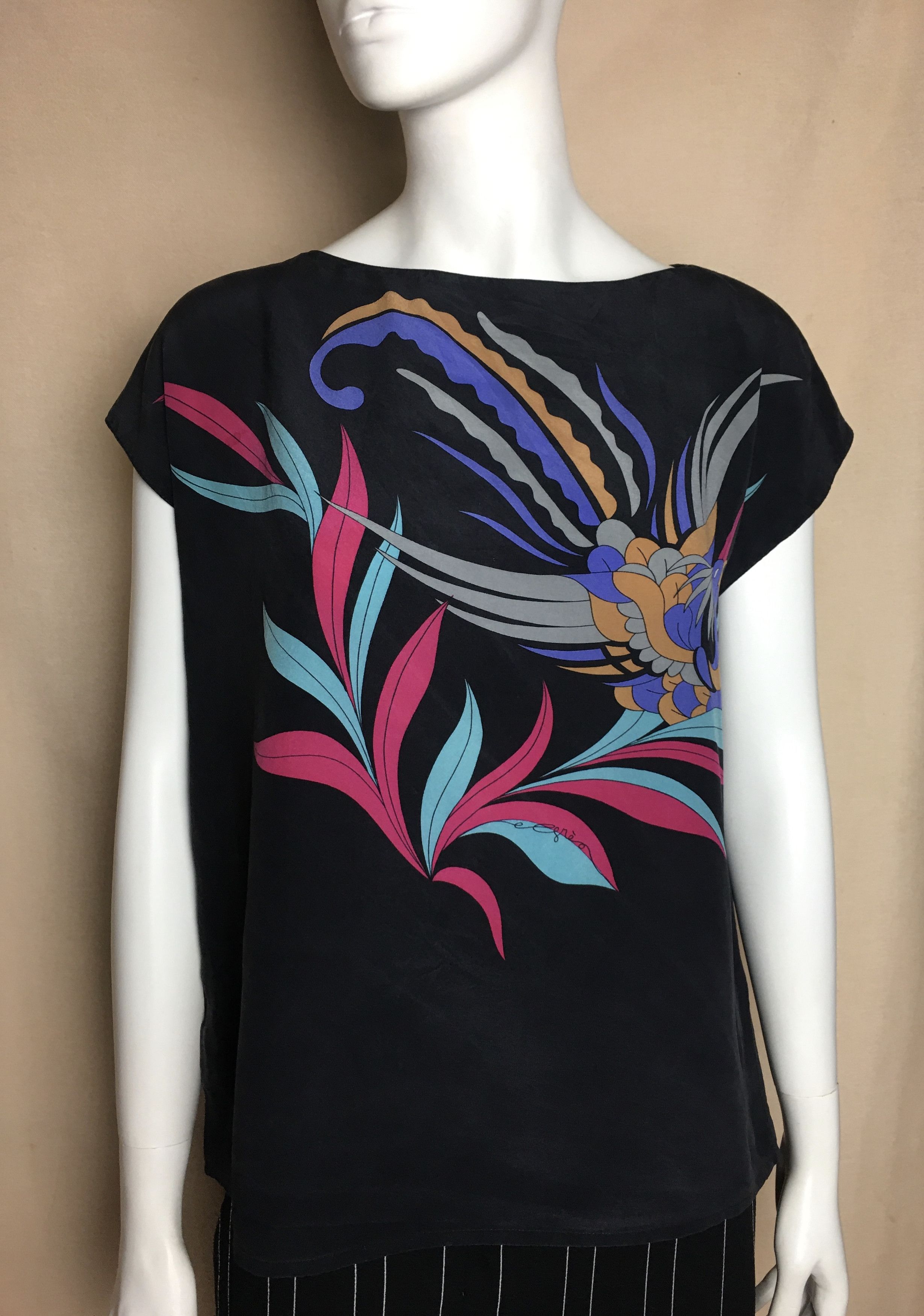 Vintage GRES Paris Vintage Silk Bird Print Top RARE Size M / US 6-8 / IT 42-44 - 1 Thumbnail