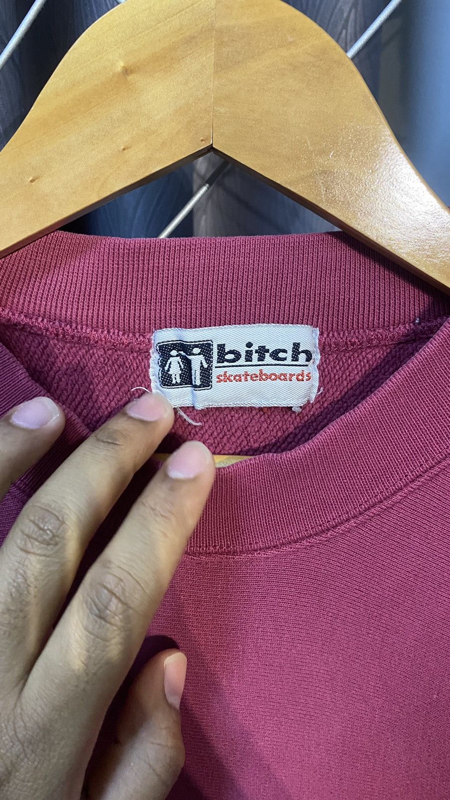 Japanese Brand VINTAGE 90's BITCH SKATE SWEATSHIRT MEDIUM Size US M / EU 48-50 / 2 - 7 Thumbnail