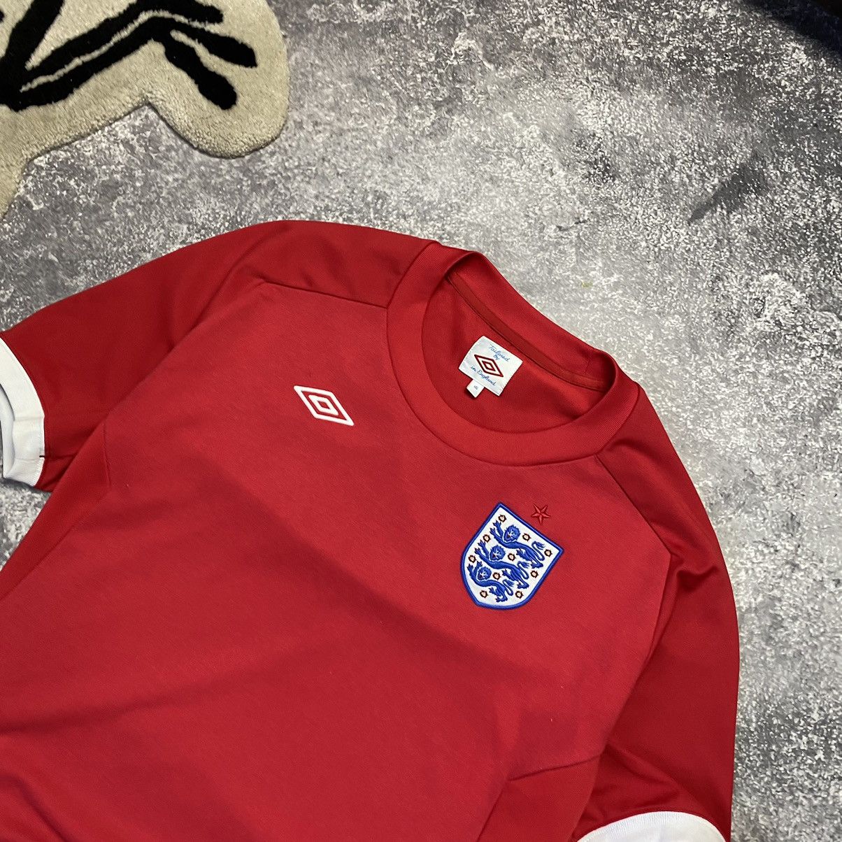 Umbro Vintage Umbro FC England National football team jersey Size US L / EU 52-54 / 3 - 3 Thumbnail