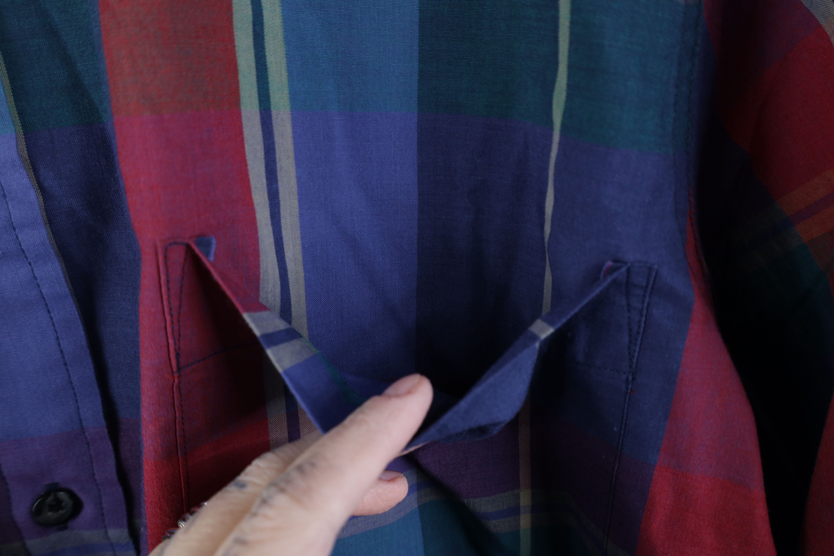 Vintage Vintage 80s 90s Streetwear Madras Plaid Button Down Shirt Size US L / EU 52-54 / 3 - 5 Thumbnail
