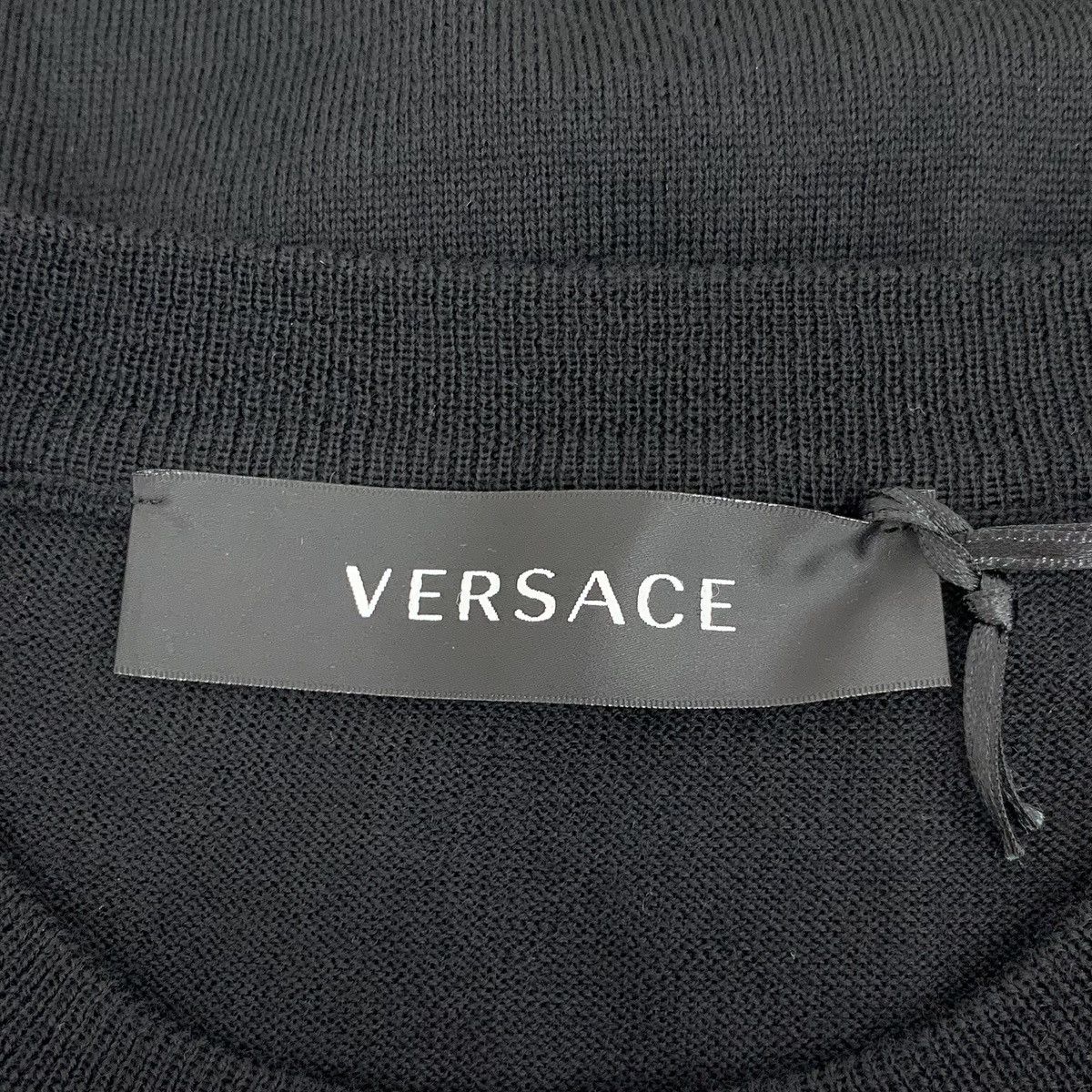 Versace Versace Black Wool Long Sleeve Knit Sweater K26WX Size US S / EU 44-46 / 1 - 5 Thumbnail
