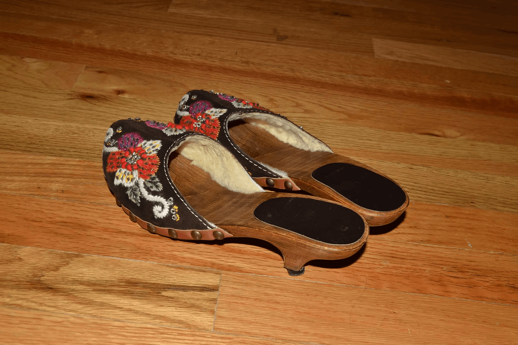 Miu Miu Early 2000s Embroidered Shearling-Lined Clogs Size US 6 / IT 36 - 4 Thumbnail
