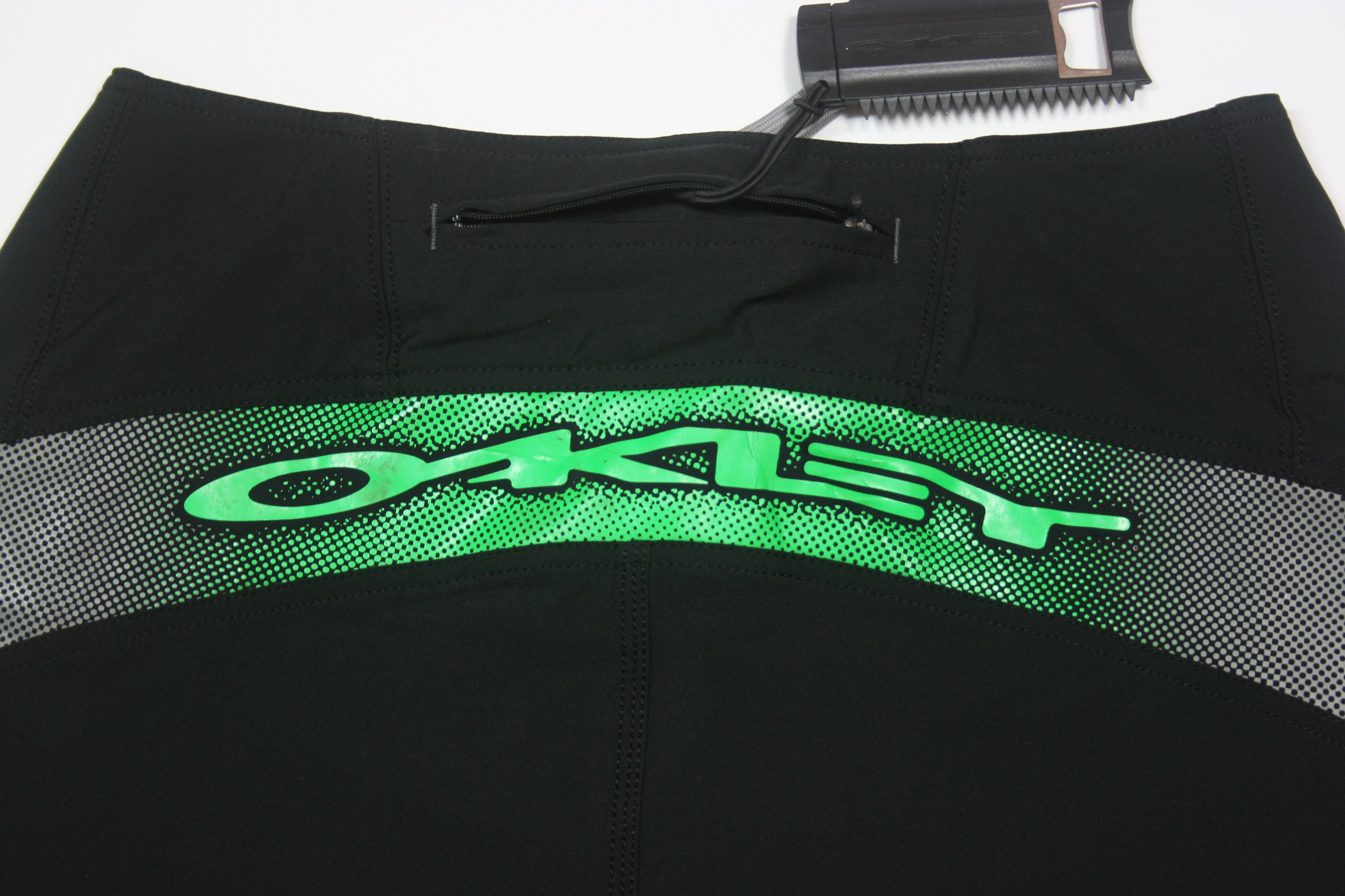 Oakley 00S Excaliber Gorpcore Surf Big Logo Shorts Size US 32 / EU 48 - 5 Thumbnail