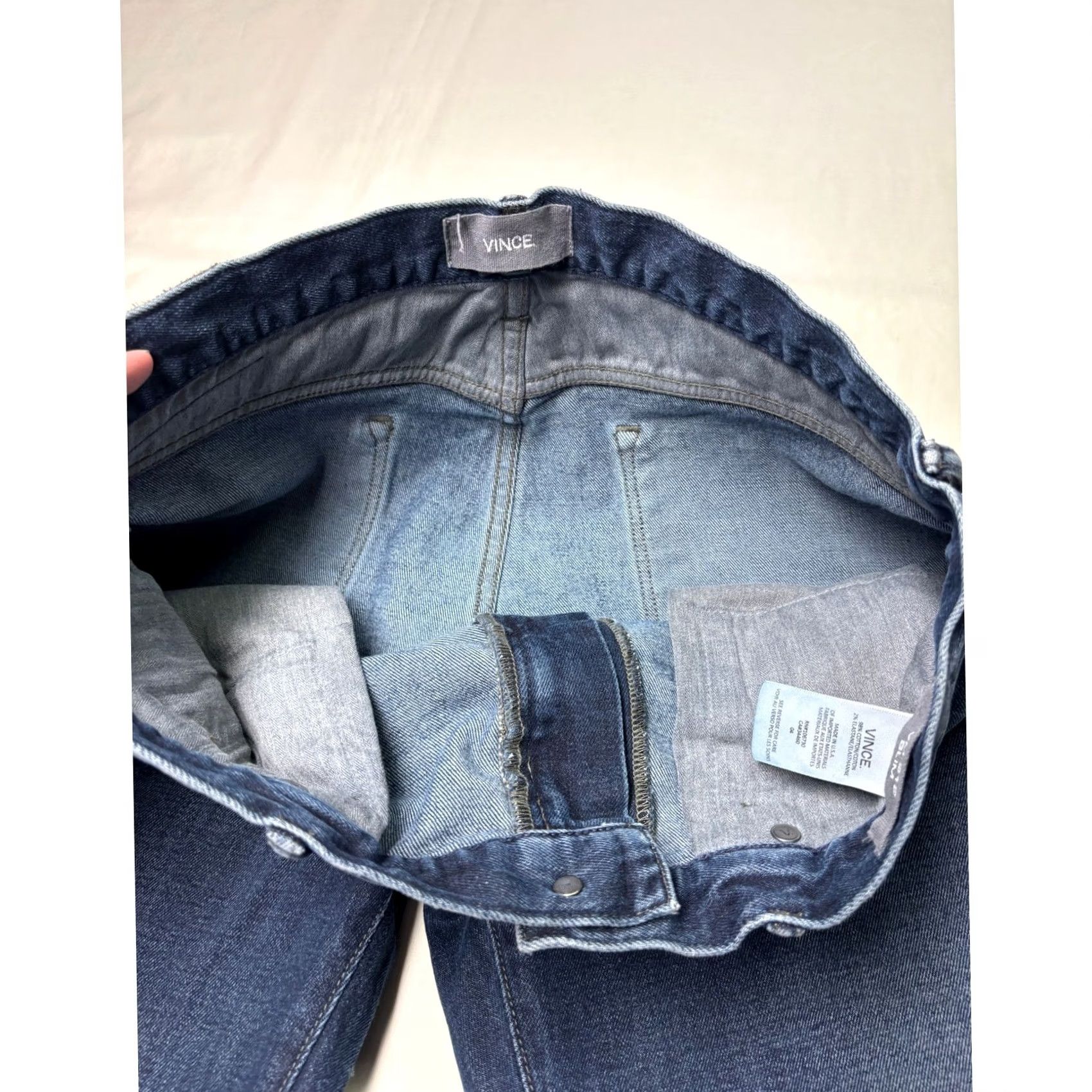 Vince Vince VM.212 Slim Jeans Mens 34X31 Dark Wash Blue Denim Stretch Made in USA Size US 34 / EU 50 - 4 Thumbnail