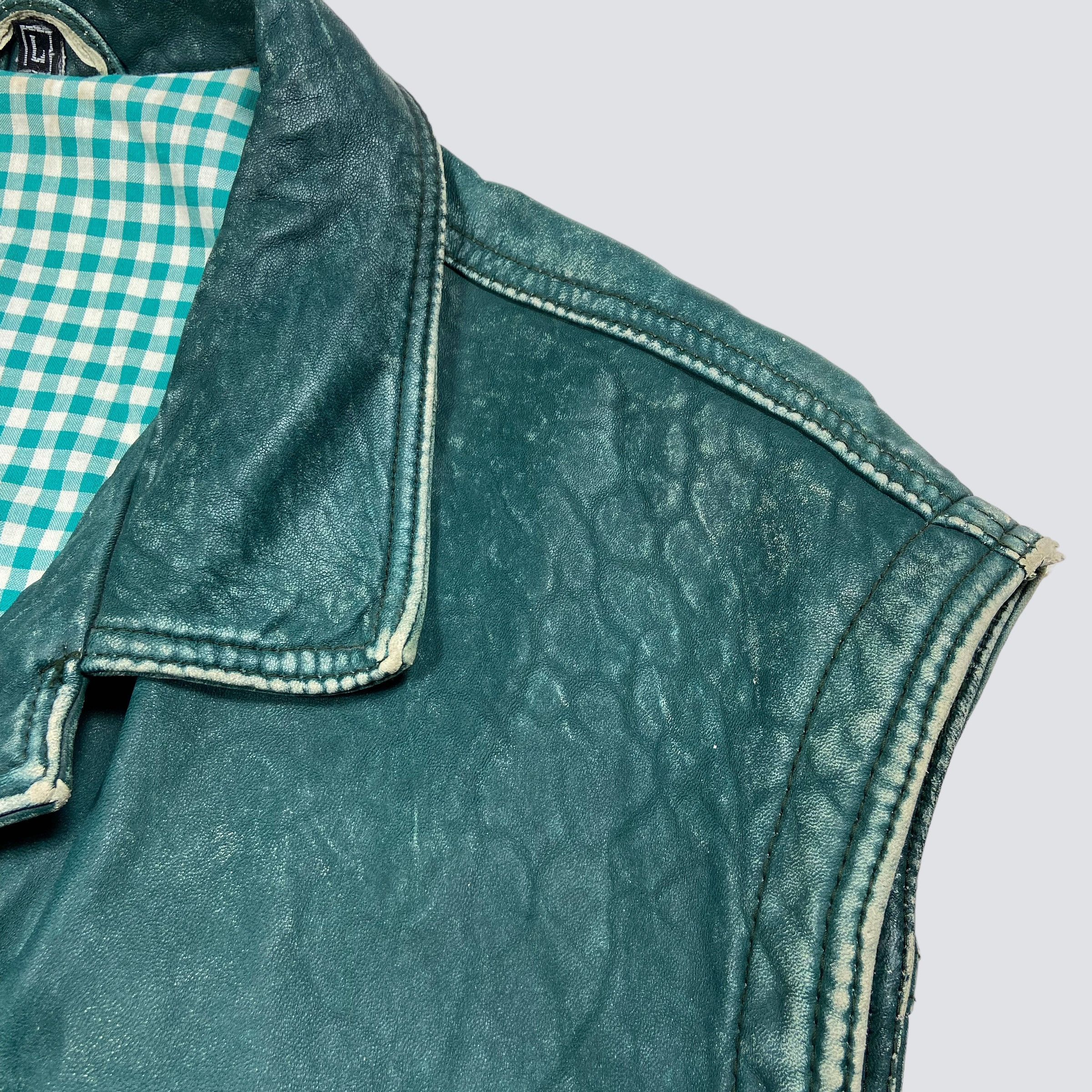 Vintage 1970s RETRO PUNK FADED DISTRESSED LEATHER MINT VEST - № 2109 Size US L / EU 52-54 / 3 - 5 Thumbnail