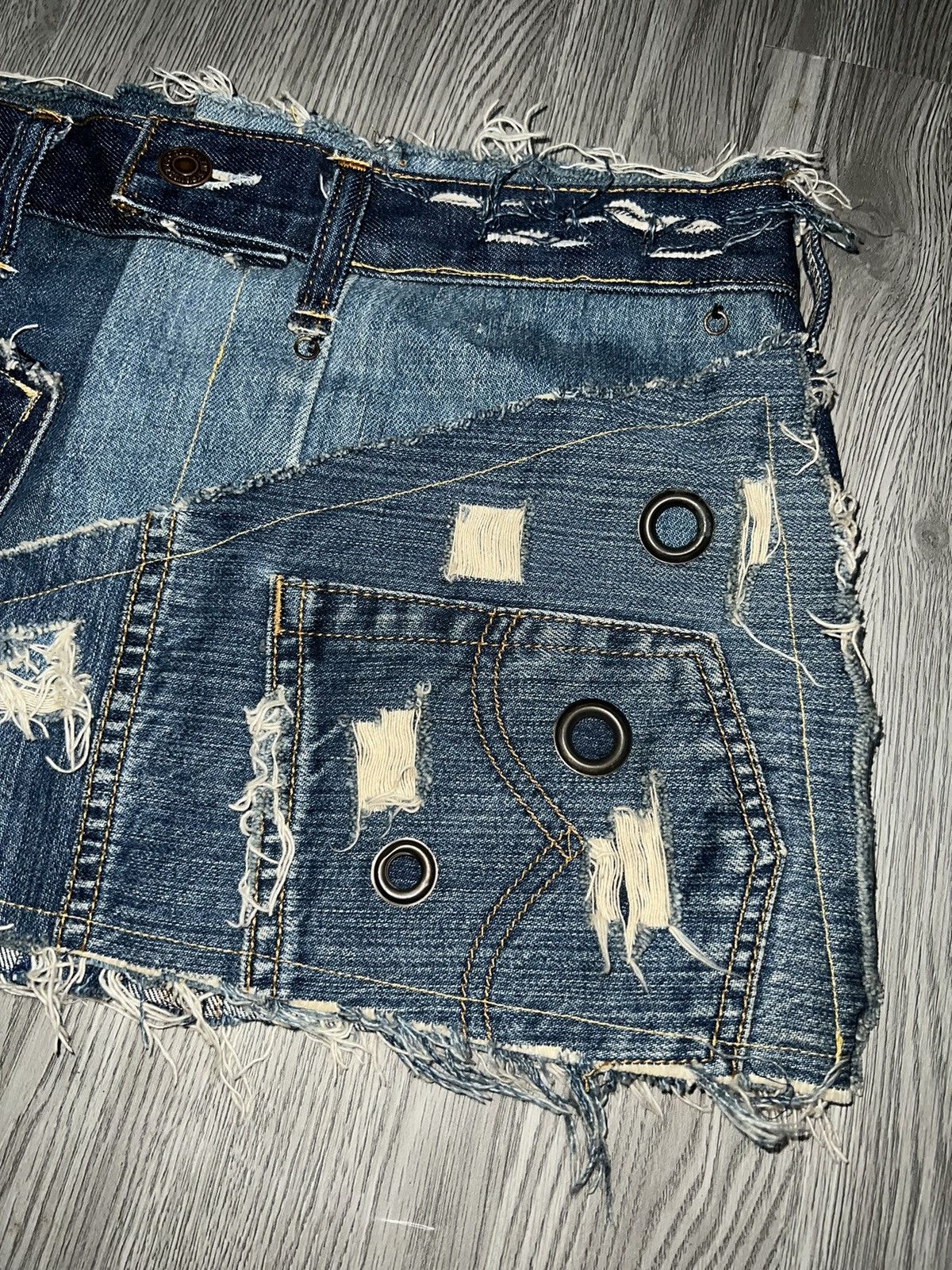 Japanese Brand Virgo remade patchwork denim mini skirt 💙🦋 Size 26" / US 2 / IT 38 - 11 Thumbnail