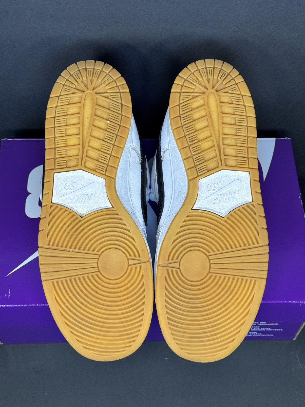 Nike Nike SB Dunk Low PRO “White Gum” Size US 8 / EU 41 - 6 Thumbnail