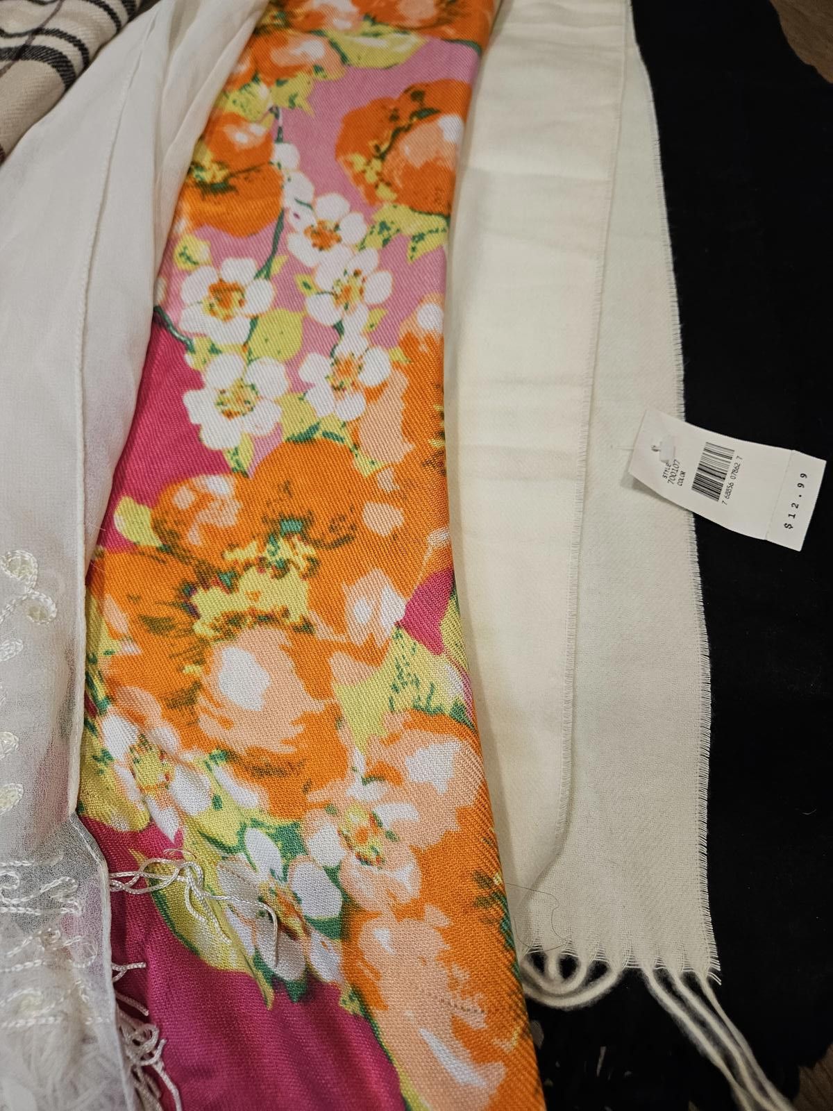 Designer Lot of 5 Assorted Scarves - Elegant Styling #503 Size ONE SIZE - 5 Thumbnail