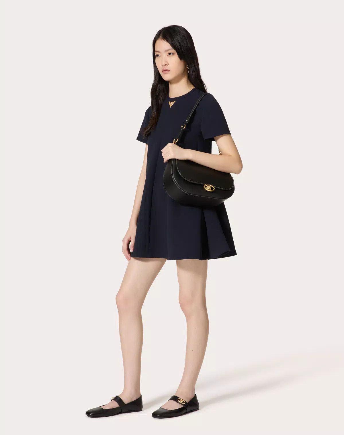 Valentino oc11z0725 Size:OS/Shoulder Bag In Nappa Calfskin in Black Size ONE SIZE - 7 Thumbnail