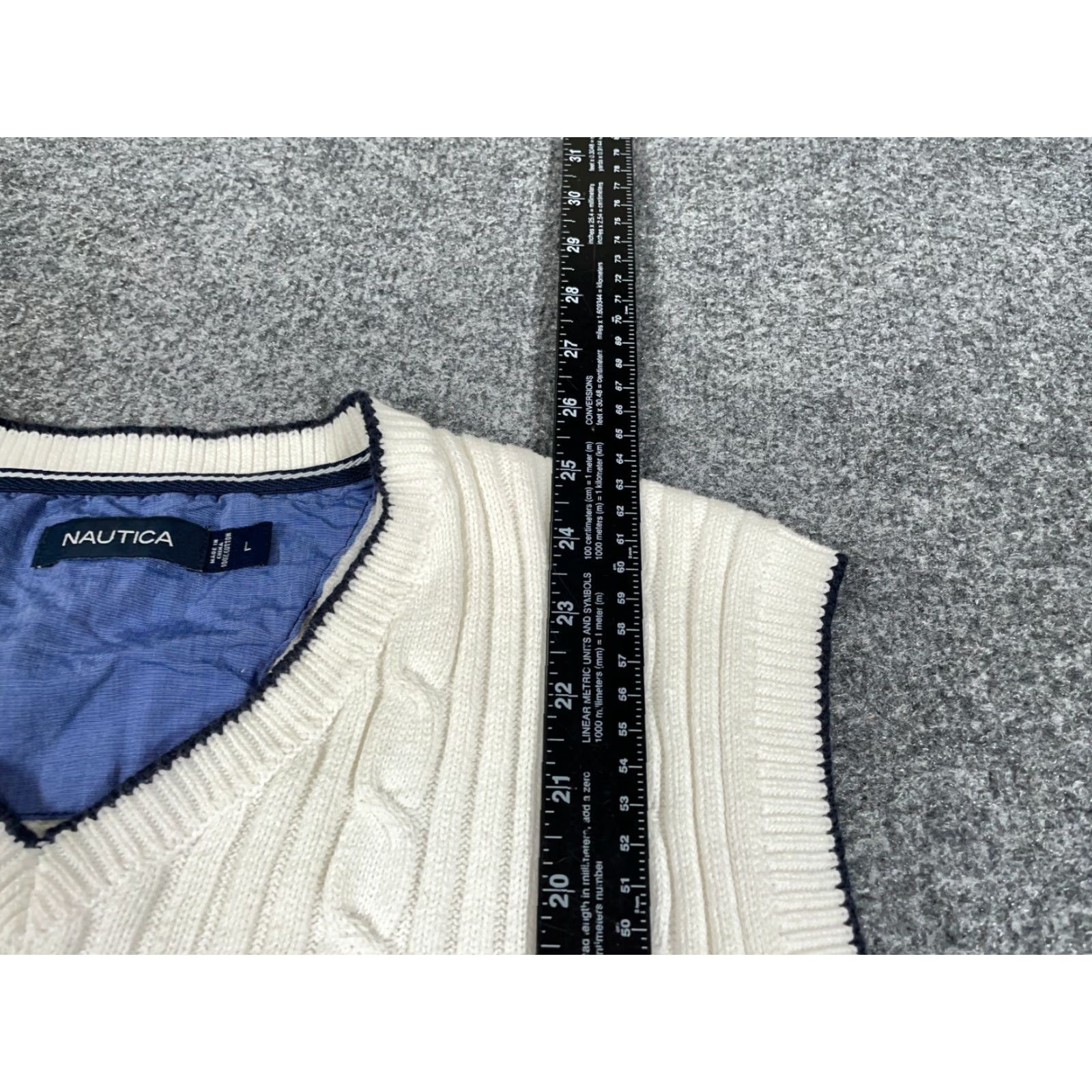 Nautica VINTAGE Nautica Men’s Sweater Vest Cable Knit V-Neck Adult Large White Preppy Retro Classic Size US L / EU 52-54 / 3 - 7 Thumbnail