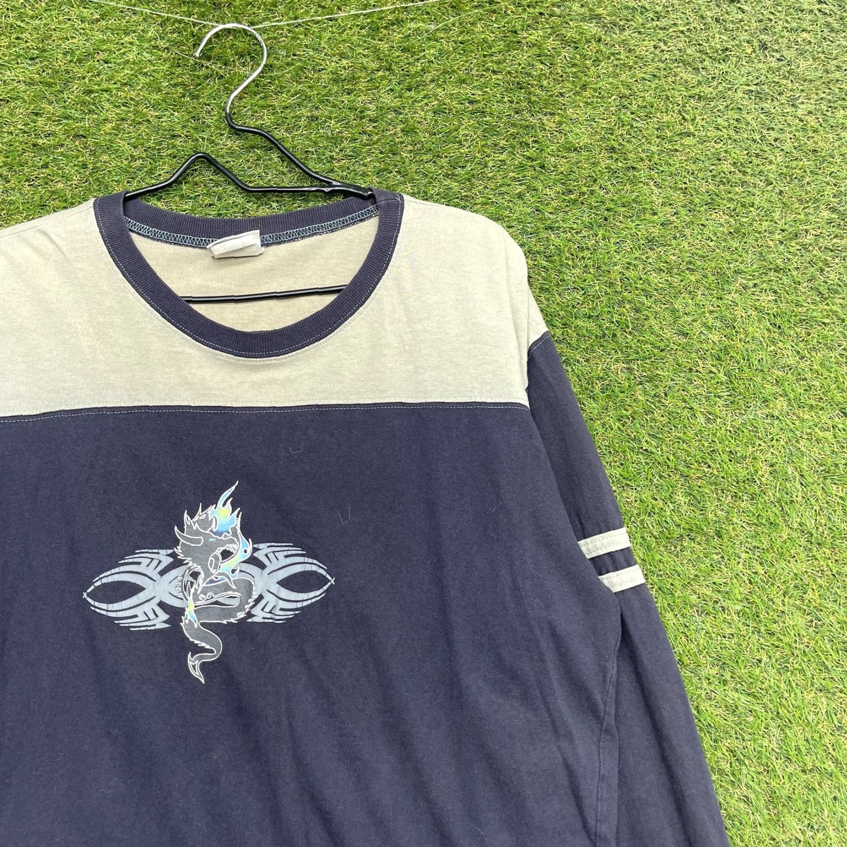 Vintage VINTAGE Modern Dog Long Sleeve T-Shirt Men's Extra Large 90s Dragon Graphic Cotton Black Size US XL / EU 56 / 4 - 3 Thumbnail