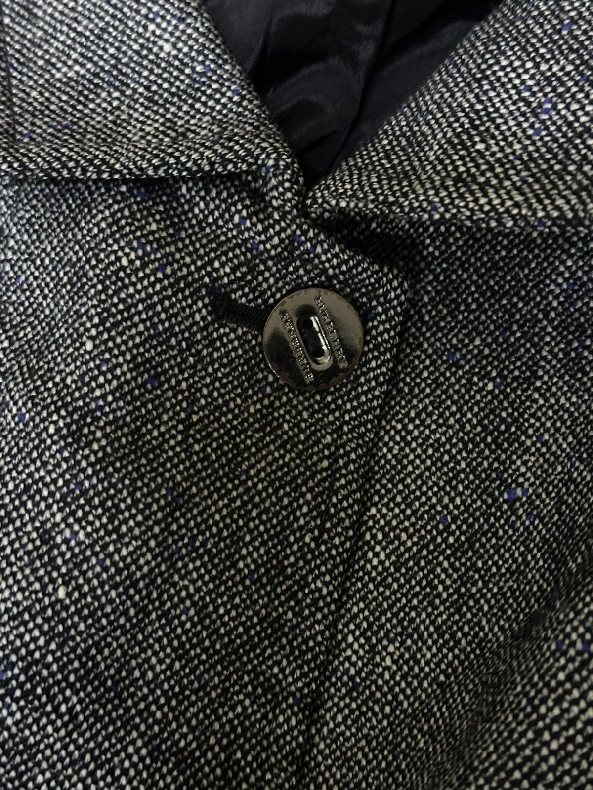 Burberry Burberry Formal Suits . Size 42S - 12 Thumbnail