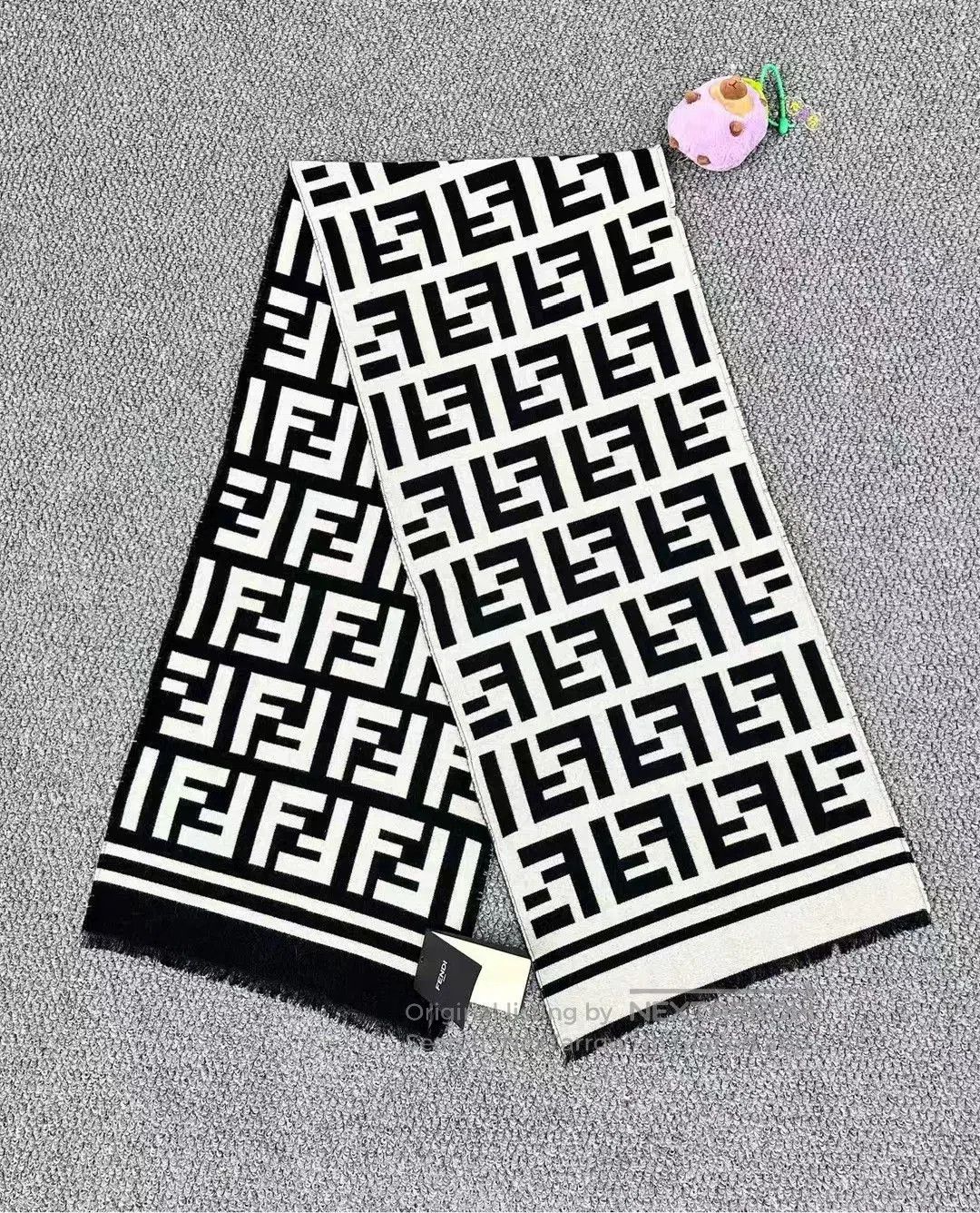 Fendi fendi black and white logo wool scarf. Size ONE SIZE - 1 Thumbnail