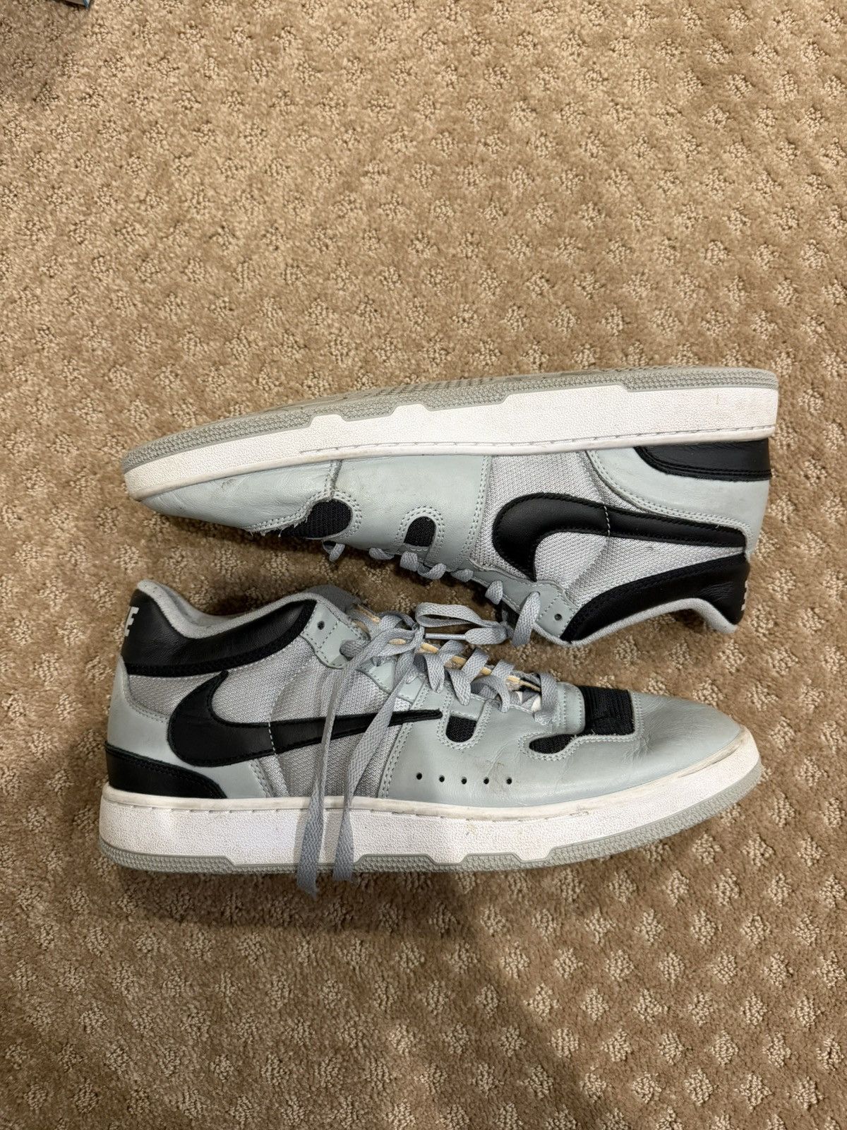Nike × Travis Scott Travis Scott Nike Attack Lt Smoke Grey Size US 13 / EU 46 - 2 Thumbnail