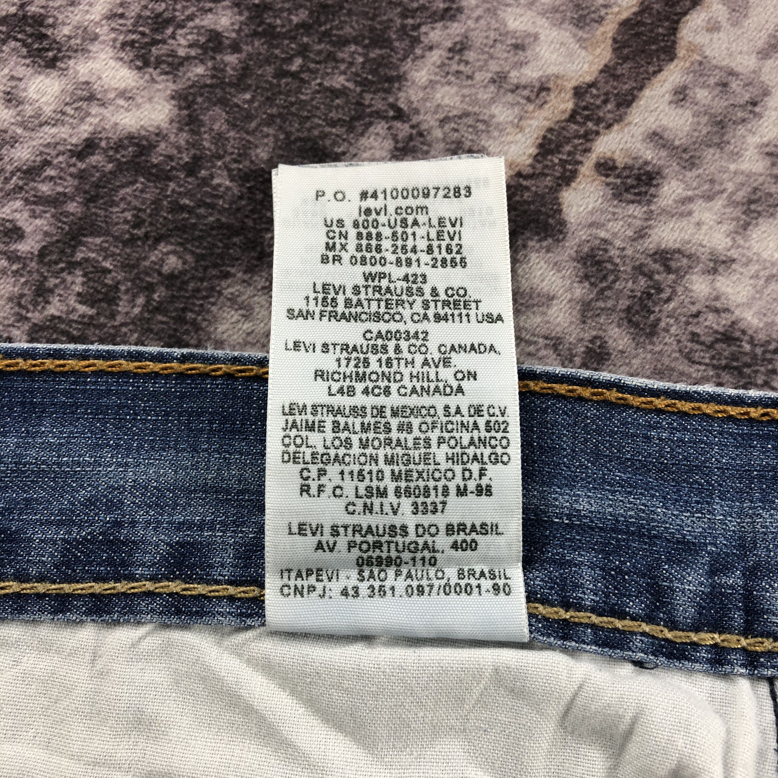 Levi's × Vintage Vintage Blue Wash Levis 505 Jeans-JM2459 Size US 35 - 14 Thumbnail