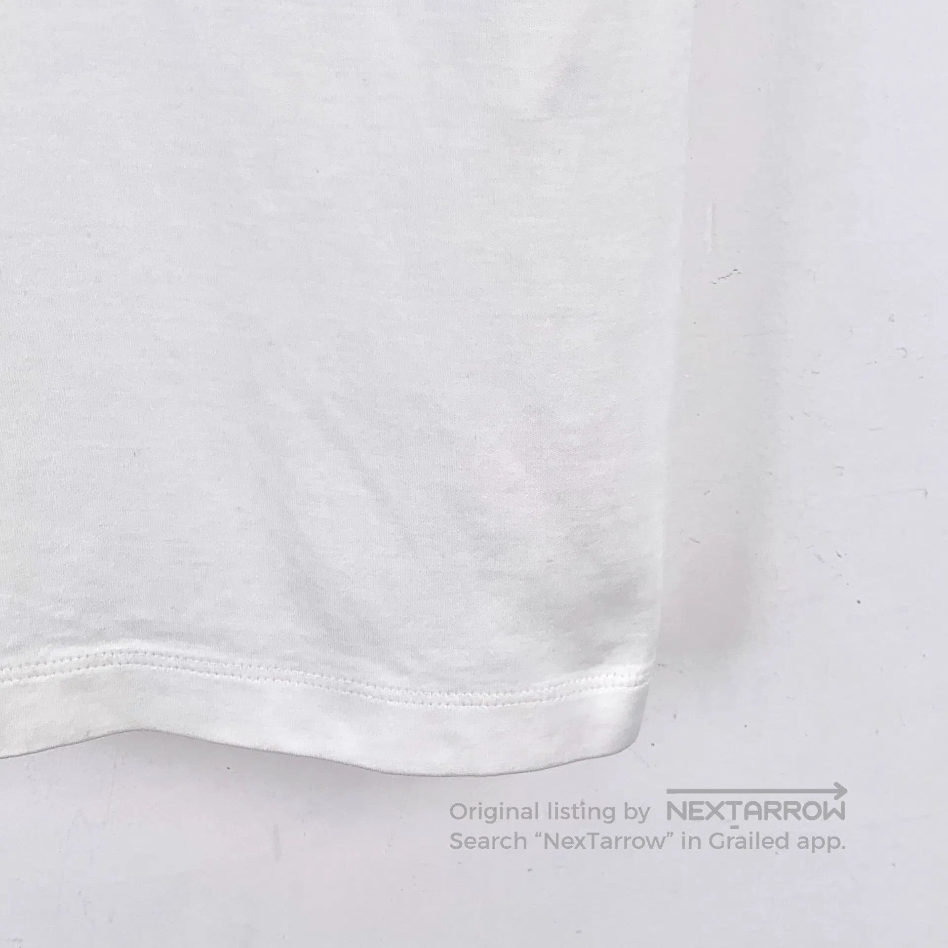 Louis Vuitton Louis Vuitton White pocket old print cotton round neck sho Size US M / EU 48-50 / 2 - 4 Thumbnail