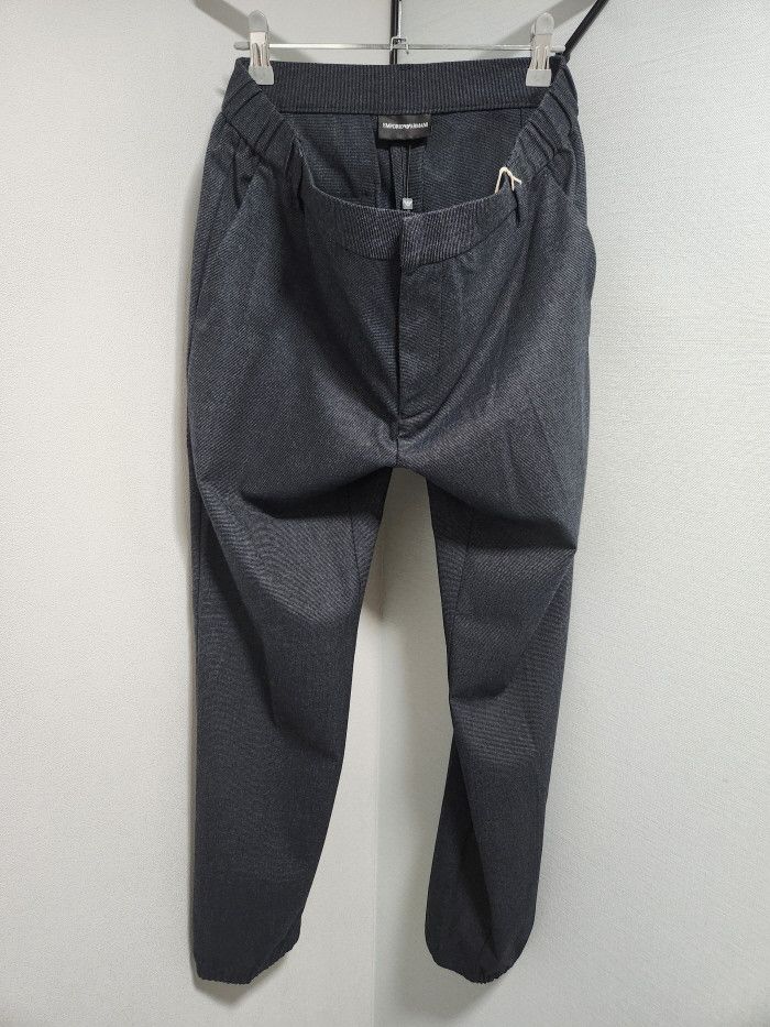 Emporio Armani Emporio Armani 밴딩디데일 Trousers Size US 32 / EU 48 - 1 Thumbnail