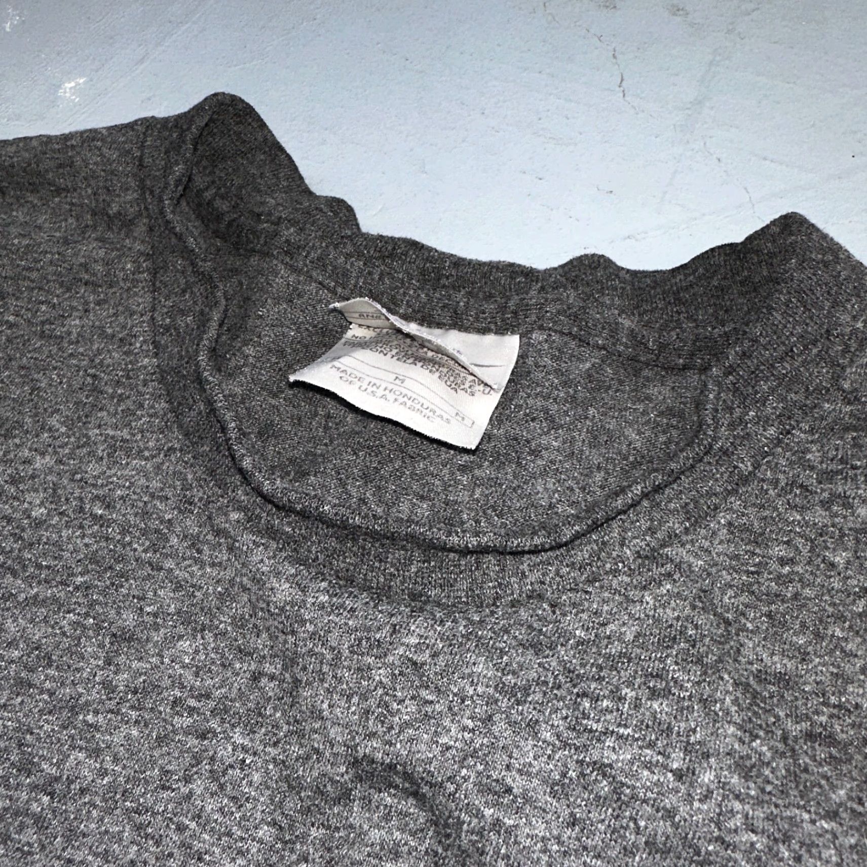 Nike VINTAGE Nike T-Shirt Men Medium Heather Gray Silver Metal Logo Crew Neck All Seasons Size US M / EU 48-50 / 2 - 6 Thumbnail