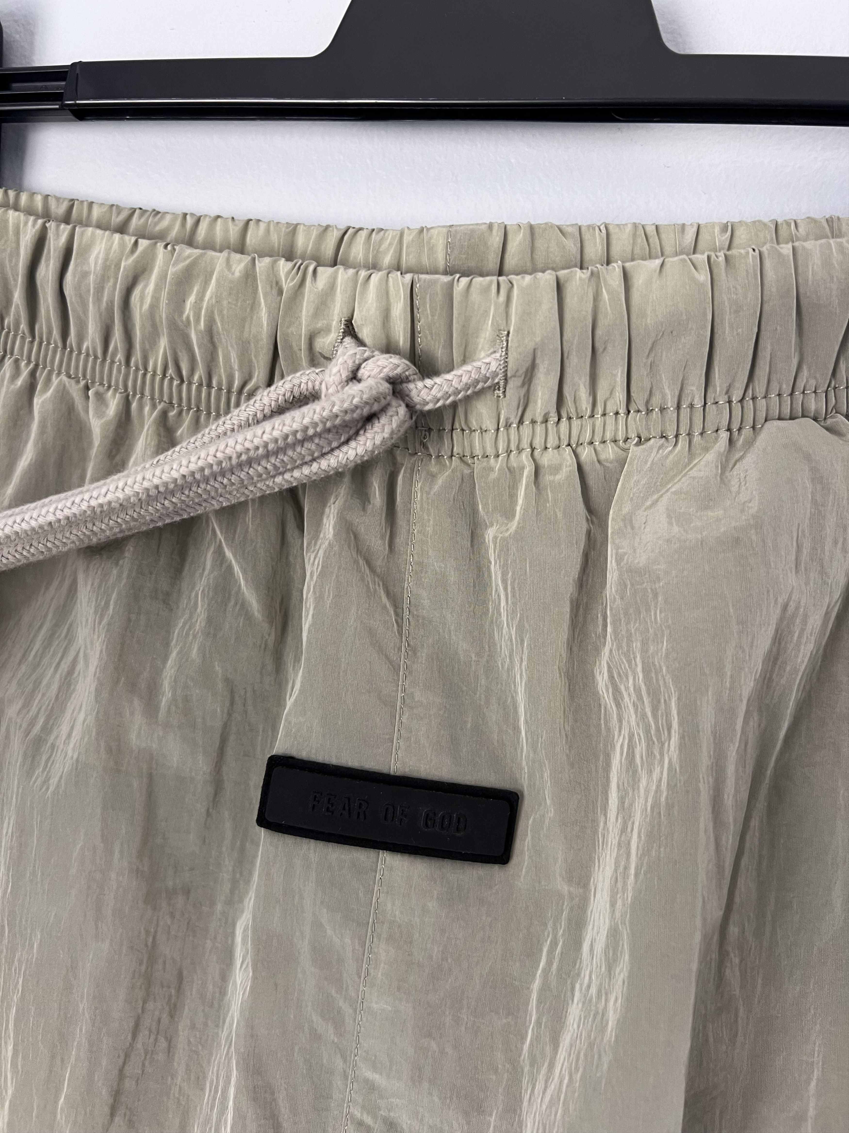 Essentials × Fear of God Fear of God Essentials Nylon Crinkle Track Pants Size US 30 / EU 46 - 5 Thumbnail