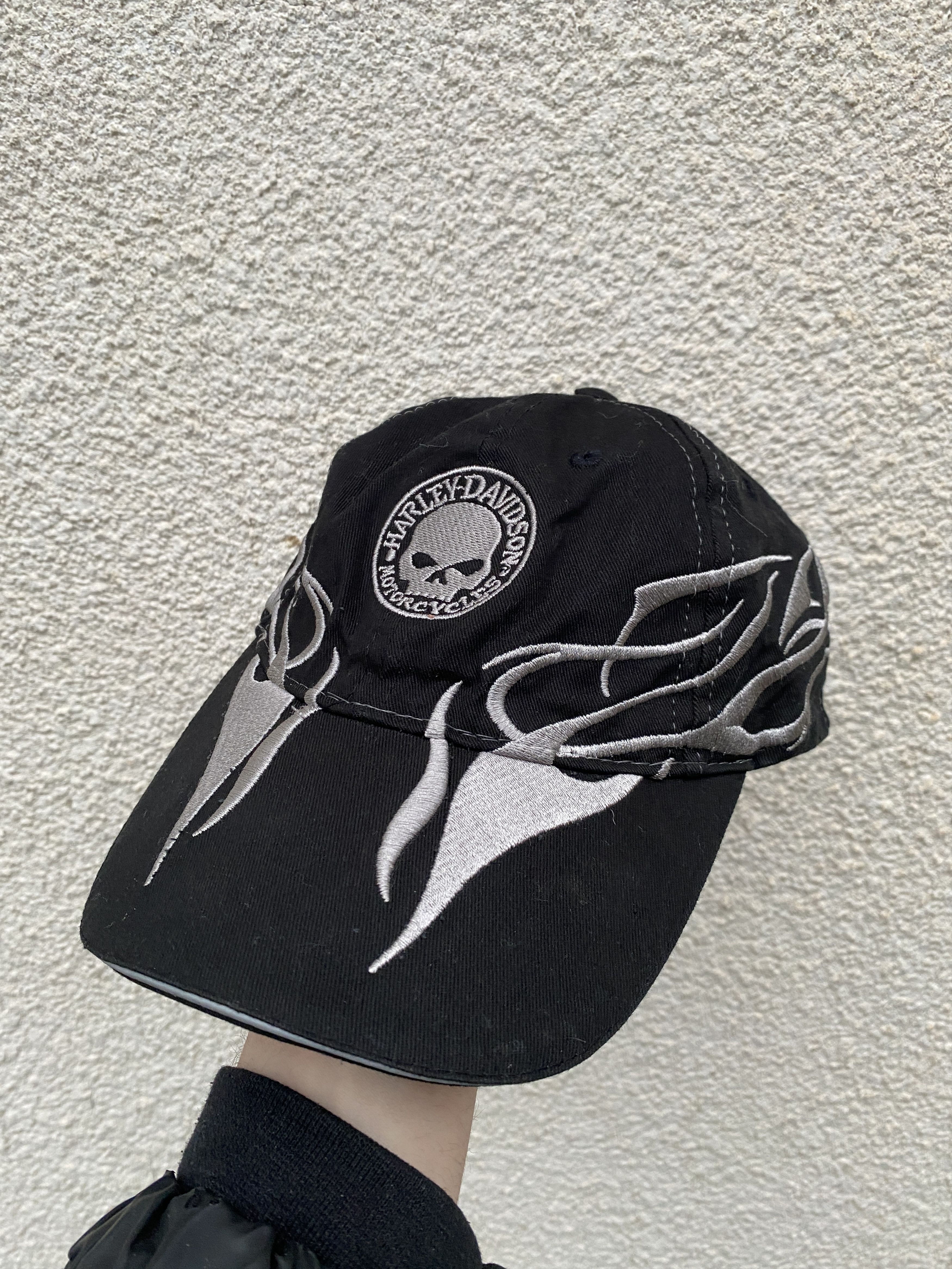 Harley Davidson × Vintage ULTRA RARE HARLEY DAVIDSON GRAIL SKULL CAP Size ONE SIZE - 1 Thumbnail