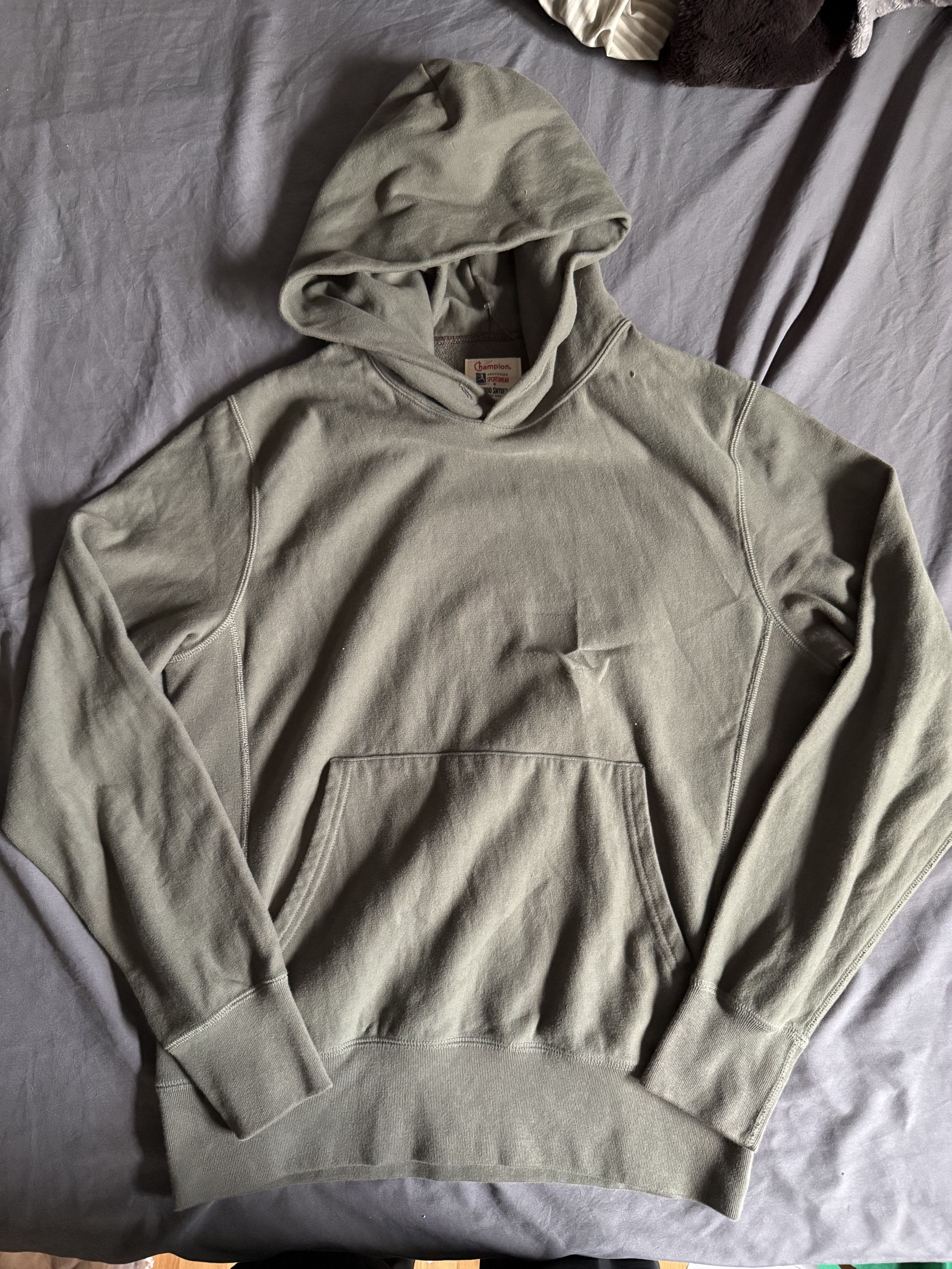Todd Snyder TODD SNYDER x CHAMPION POPOVER HOODIE in ARMY GREEN $138 Size US M / EU 48-50 / 2 - 2 Thumbnail