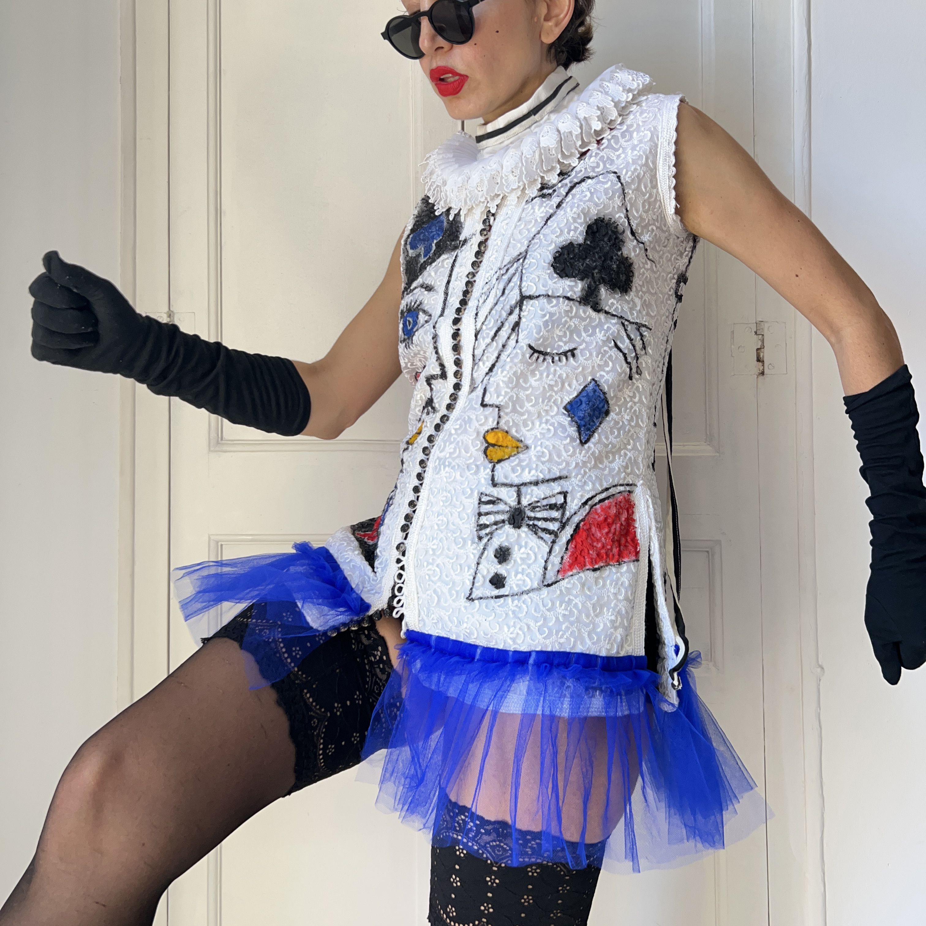 Custommade Hand Painted Playing Card Embroidered Tulle Vest Size M / US 6-8 / IT 42-44 - 5 Thumbnail