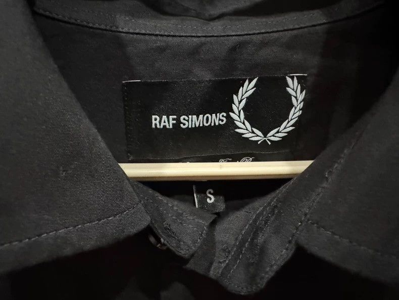 Raf Simons Raf simons Co-branded limited edition shirt Size US S / EU 44-46 / 1 - 4 Thumbnail