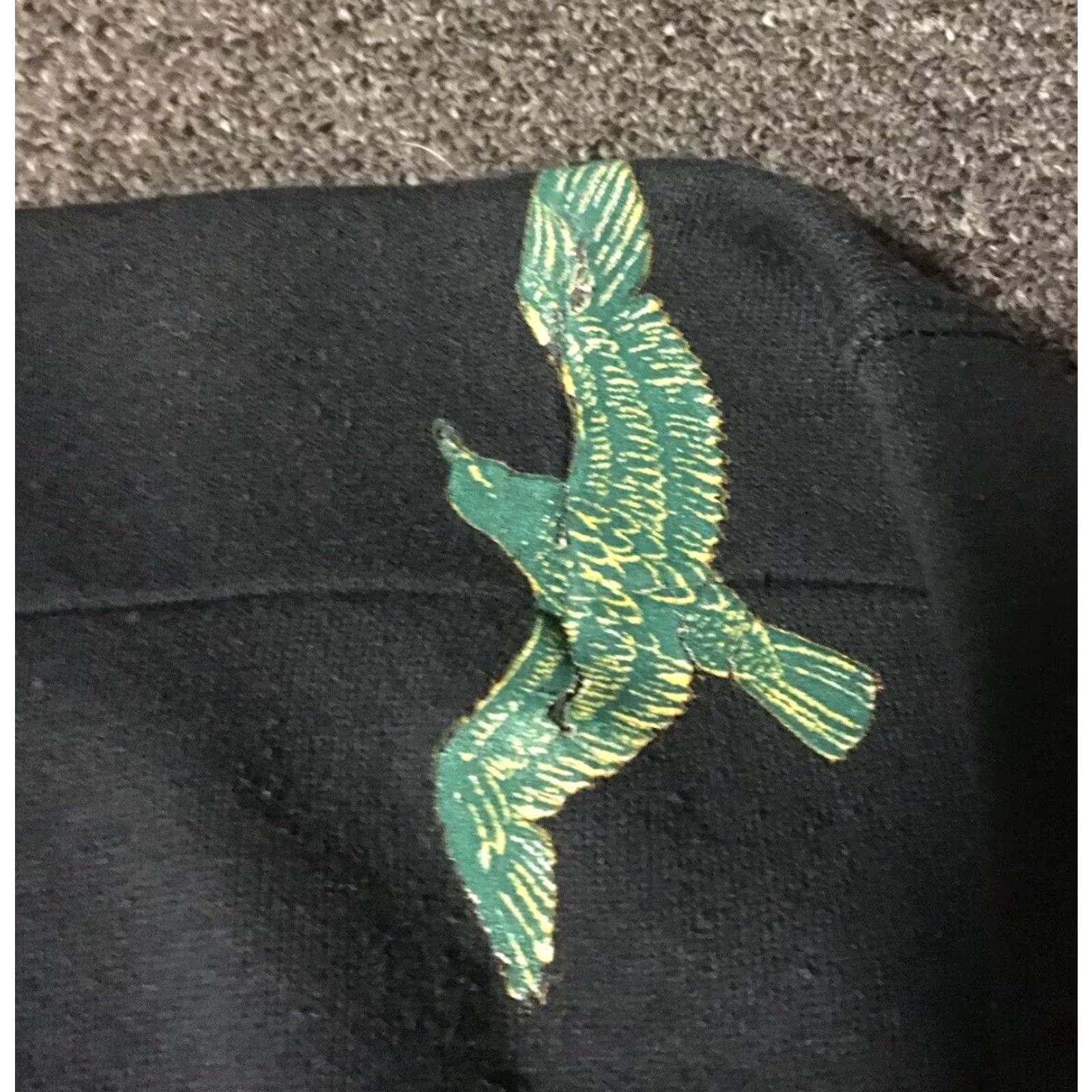 Vintage VINTAGE Arizona Lizard Sweatshirt XL USA Gecko Men Black 90s Grunge Desert Aztec Surf & Skate USA Animals Arizona Sedona Retro Pattern Striped Size US XL / EU 56 / 4 - 4 Thumbnail