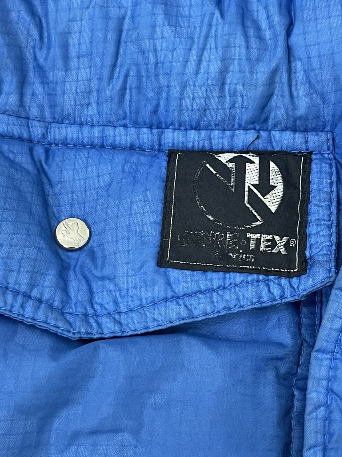 Moncler 80/90s Moncler x Asics x Goretex Down Jacket Slim 5🟩4 Size US M / EU 48-50 / 2 - 10 Thumbnail