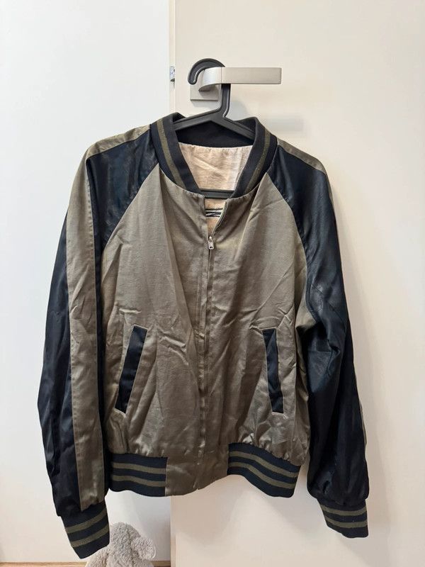 Allsaints × Vintage AllSaints Reversible Bomber Beige Khaki Jacket Carpie Diem M Size US M / EU 48-50 / 2 - 4 Thumbnail