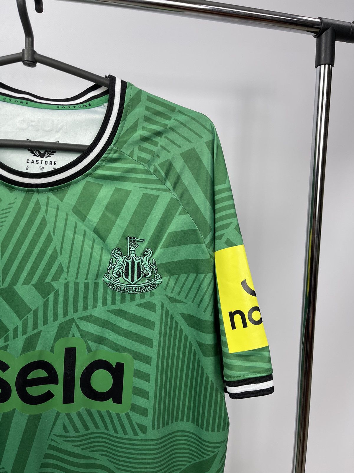 Castore Castore Newcastle United 2023-24 XL Shirt Soccer Jersey Size US XL / EU 56 / 4 - 2 Thumbnail